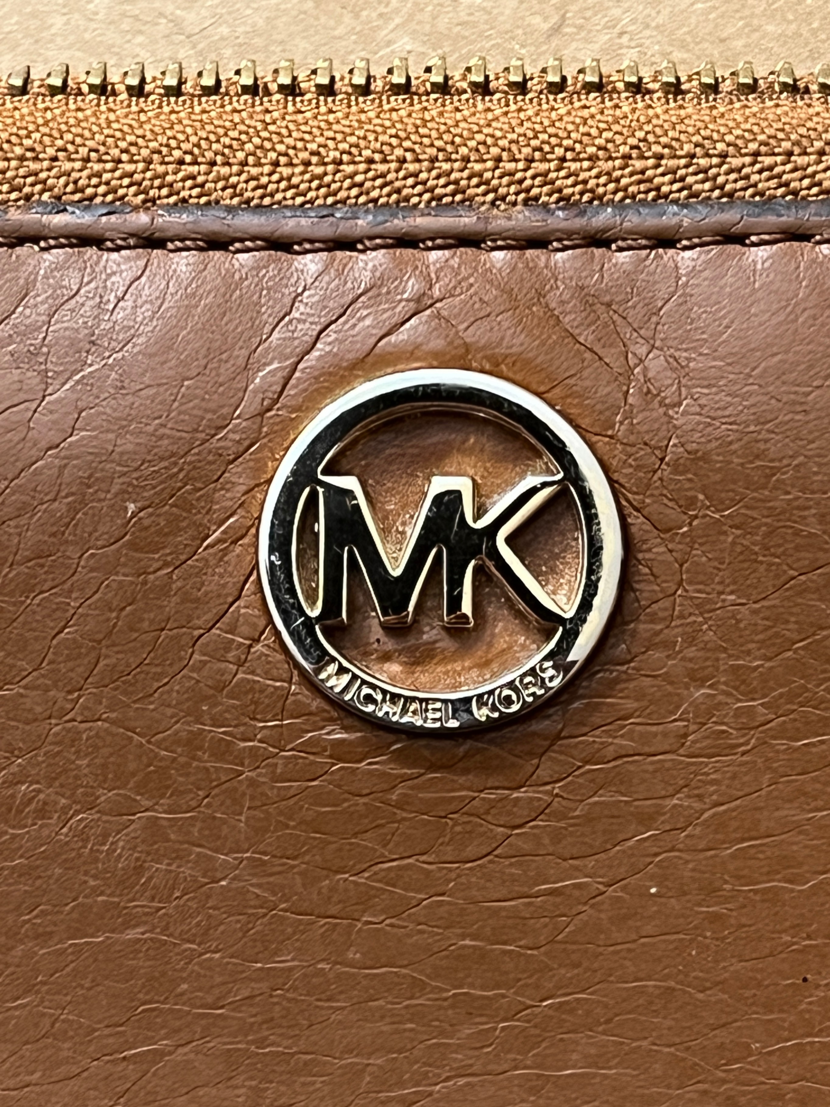 Michael Kors Brown Leather Wallet - photo 2