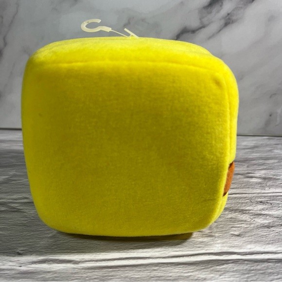 Pokemon Quest Pikachu Square Plush - photo 5