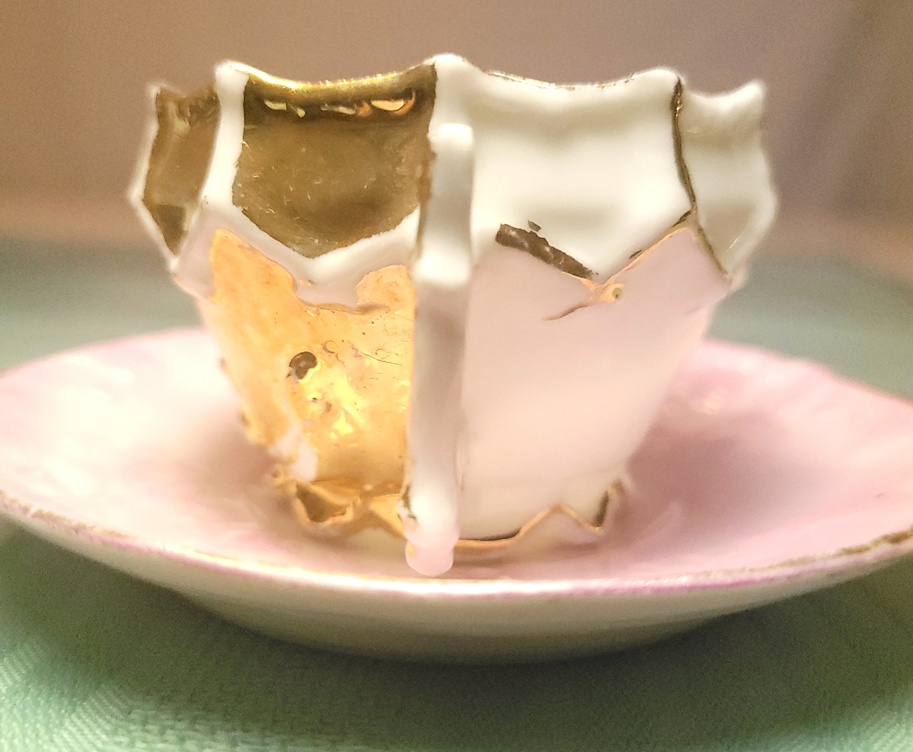 1940s Occupied Japan Demitasse Cup & Saucer Gold Moriage - Pink - photo 4