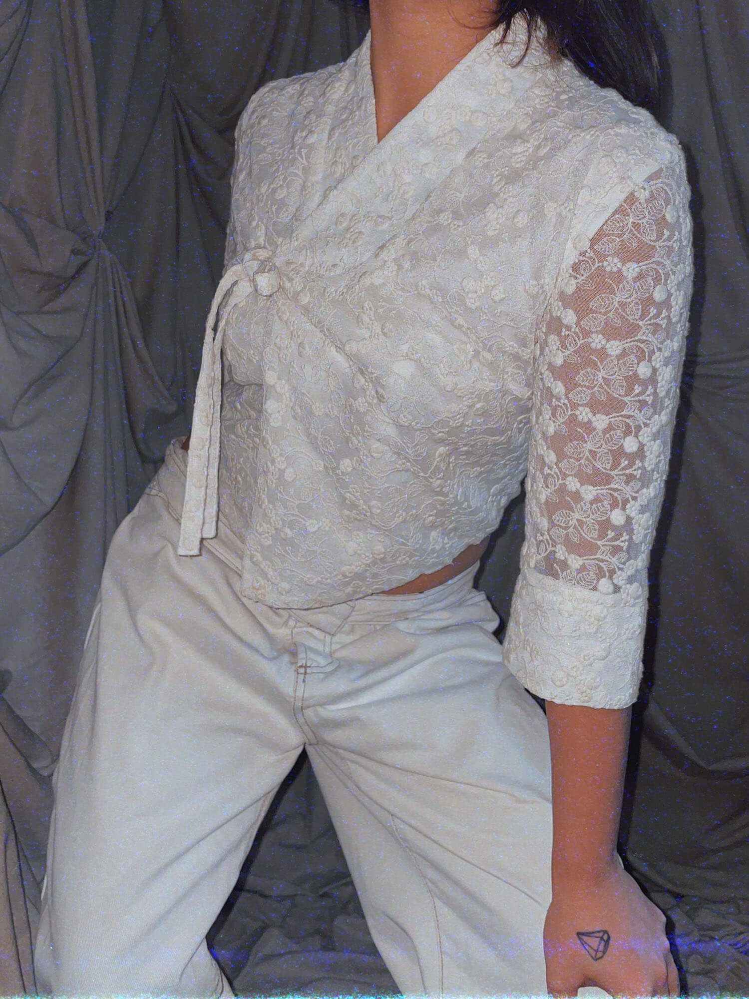 Contemporary 한복 (hanbok) Top ★ white 3/4 sleeve asian shirt - photo 2