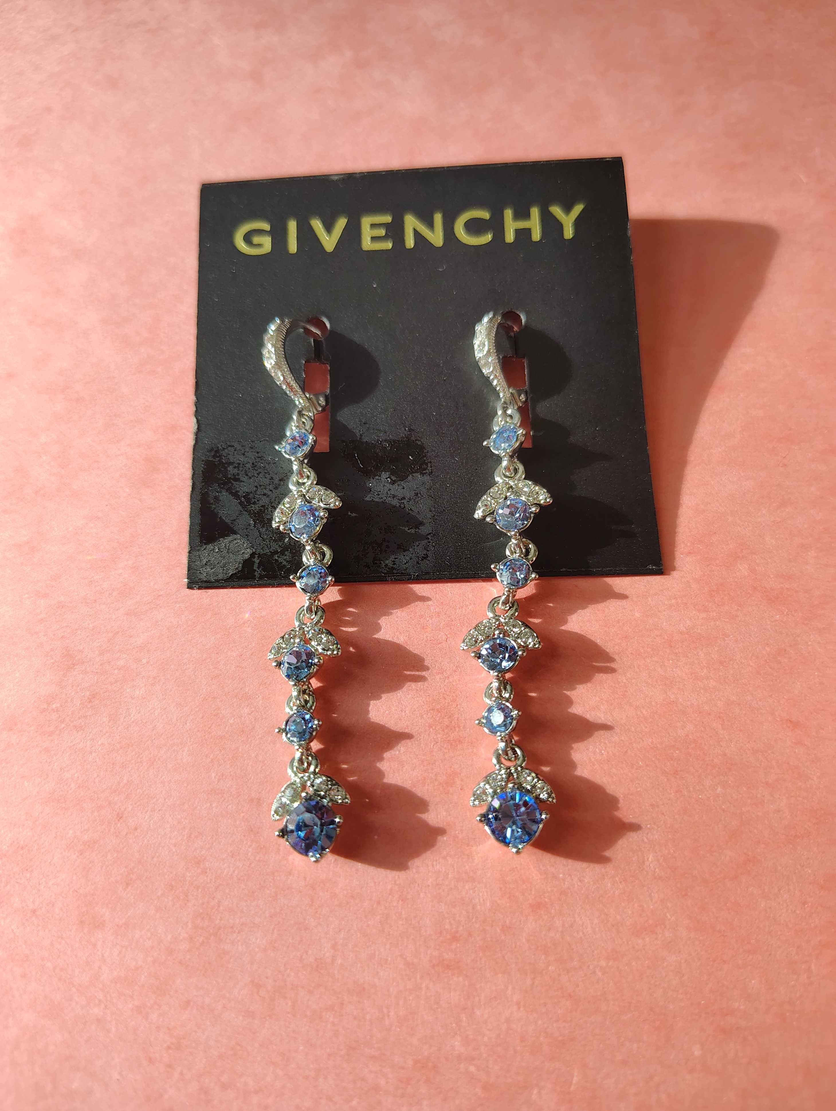 NEW EARINGS- Givenchy (Macy's US price tag, Sale) - photo 2
