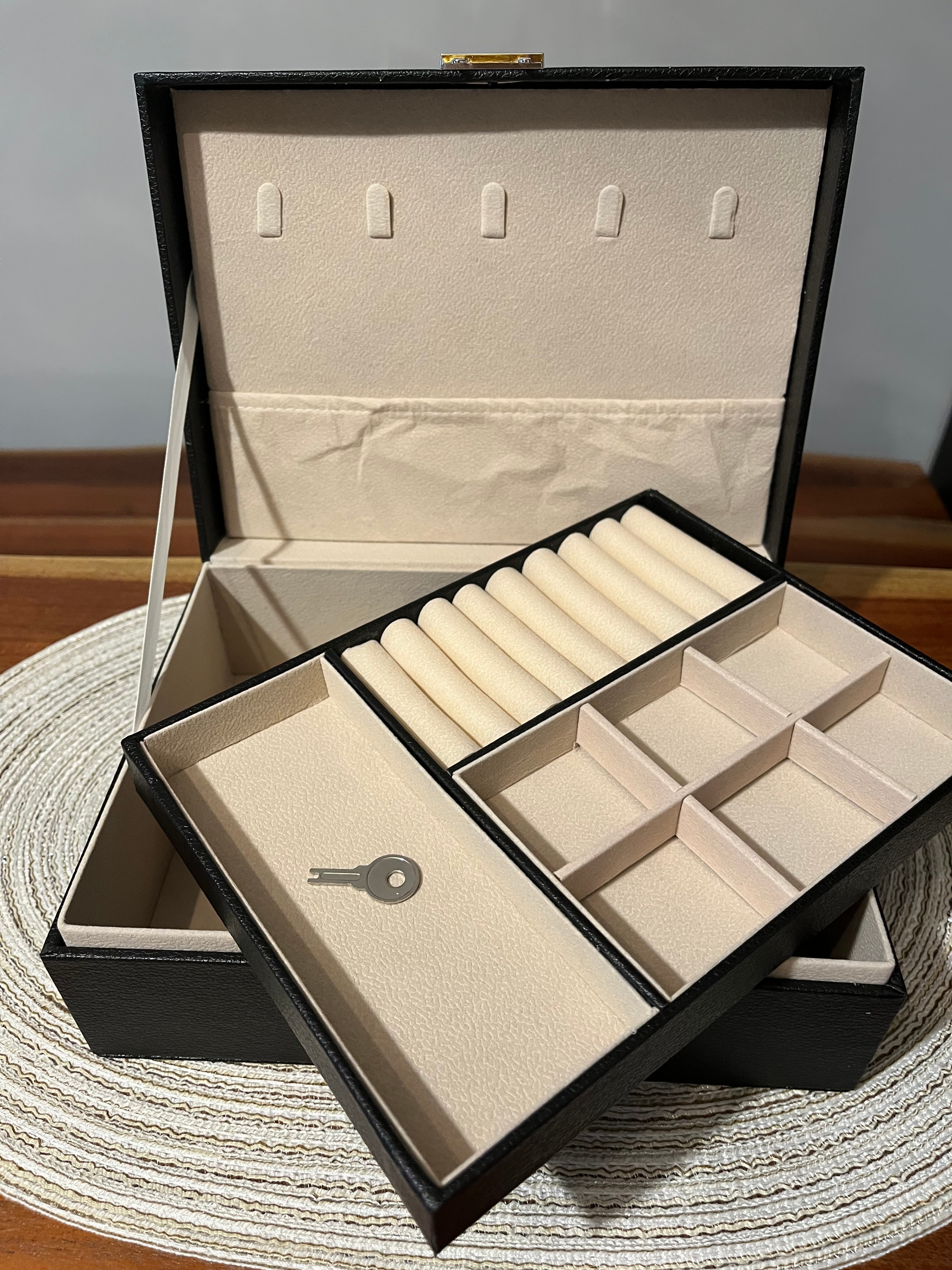 Jewelry Organizer Box for Necklaces, Rings, Earrings, NEW, Black