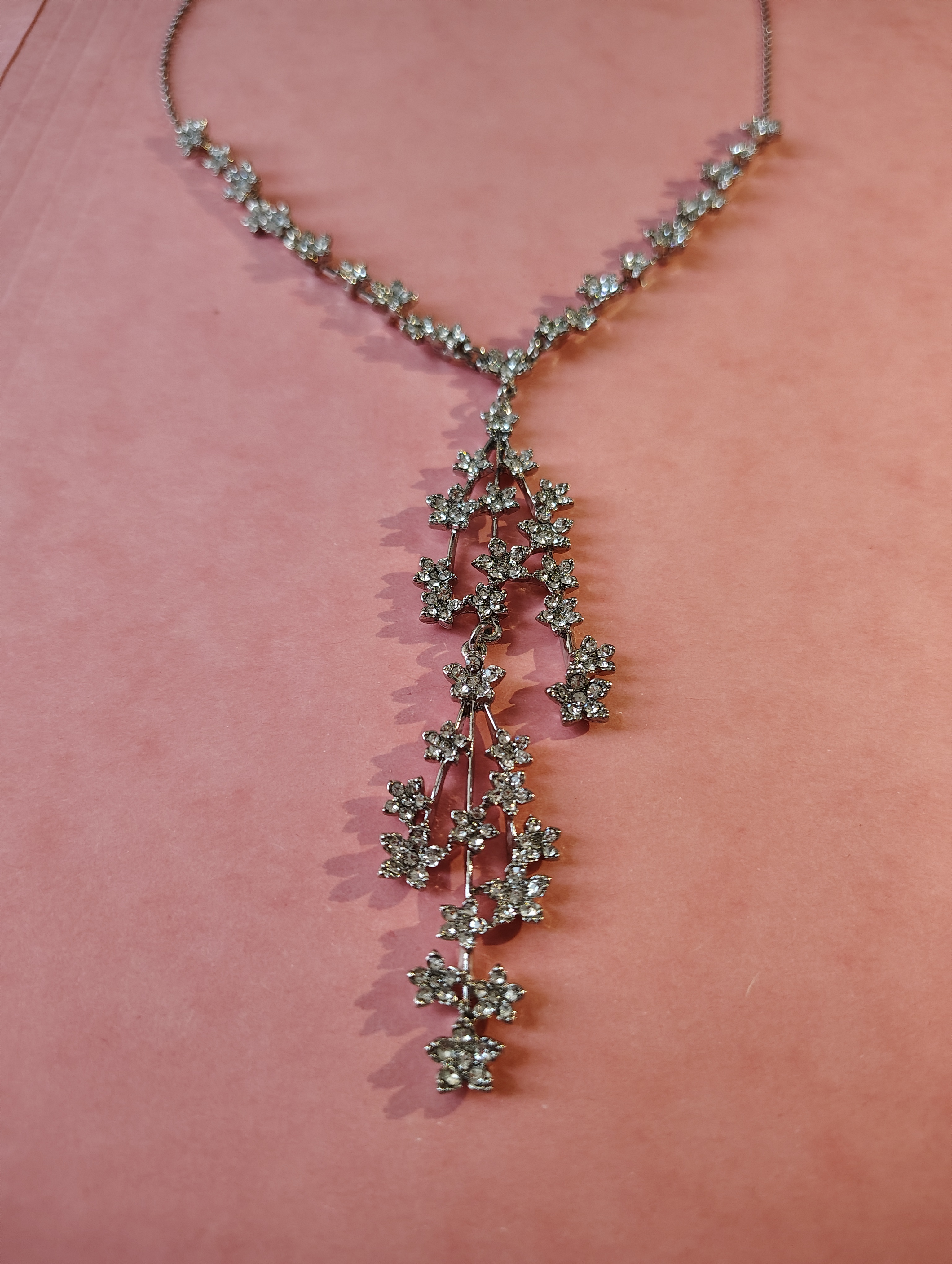 NEW NECKLACE-INC (Macy's US price tag, Sale)