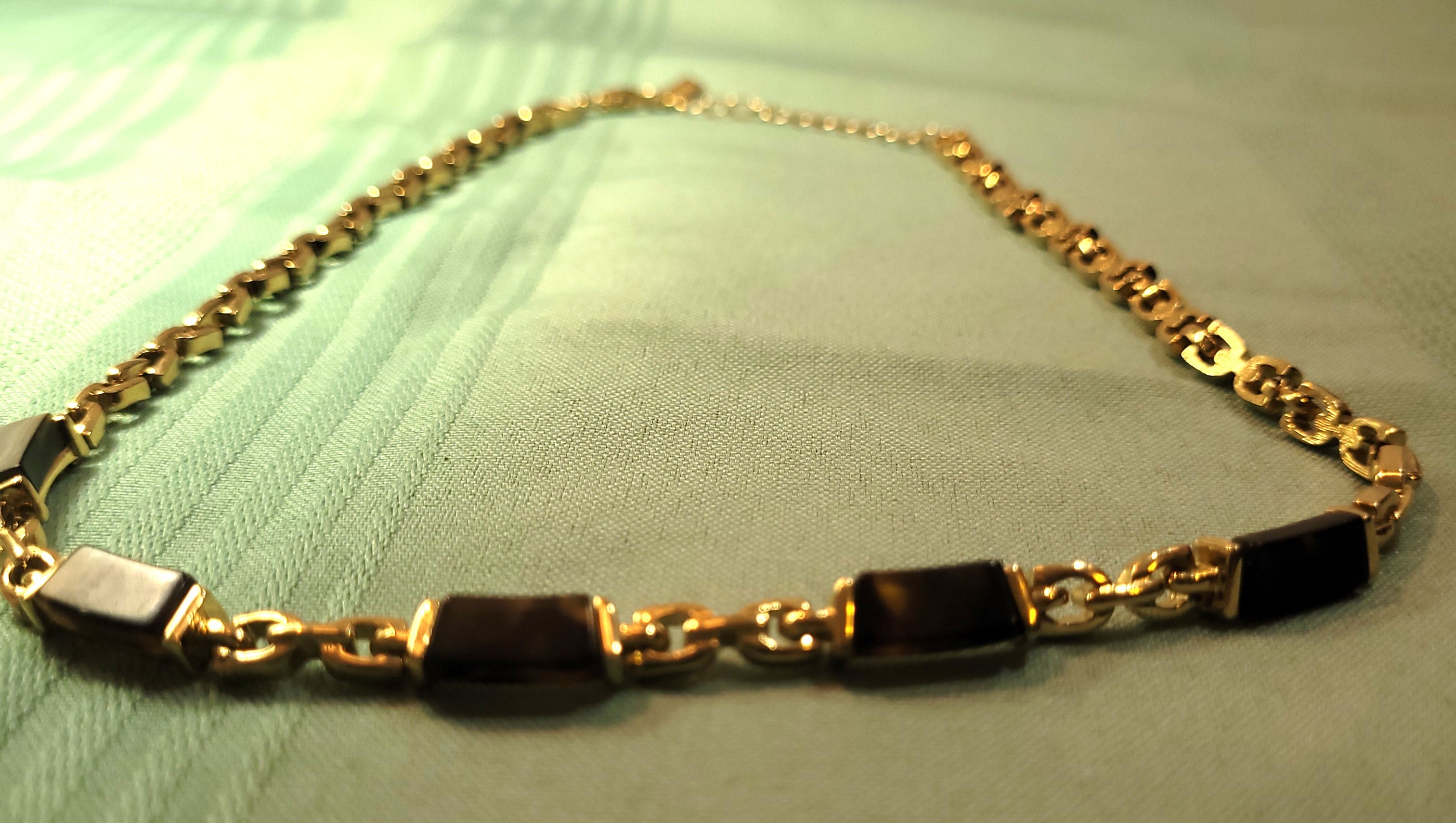 1984 NAPIER Gold Tone & Tortoise Lucite Link Choker Necklace 19” - photo 4