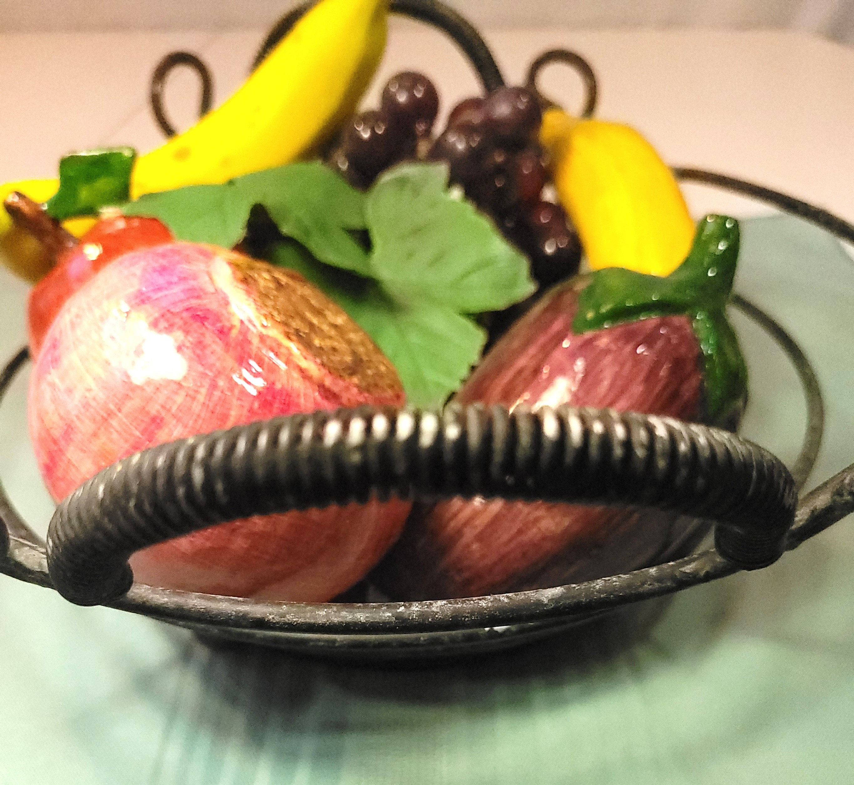 70s Wrought Iron Scroll Fruit Basket 6pc Lightweight Faux Fruit - photo 5
