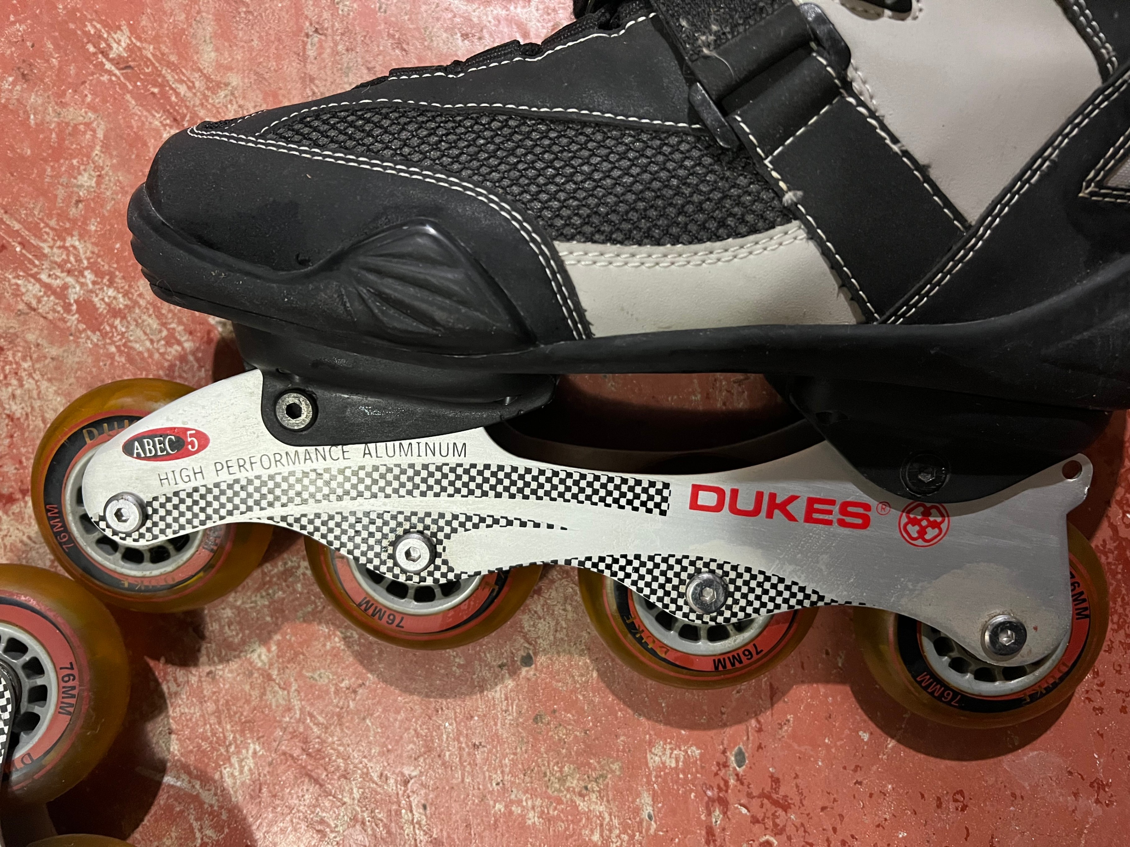 Dukes Rollerblades - photo 2