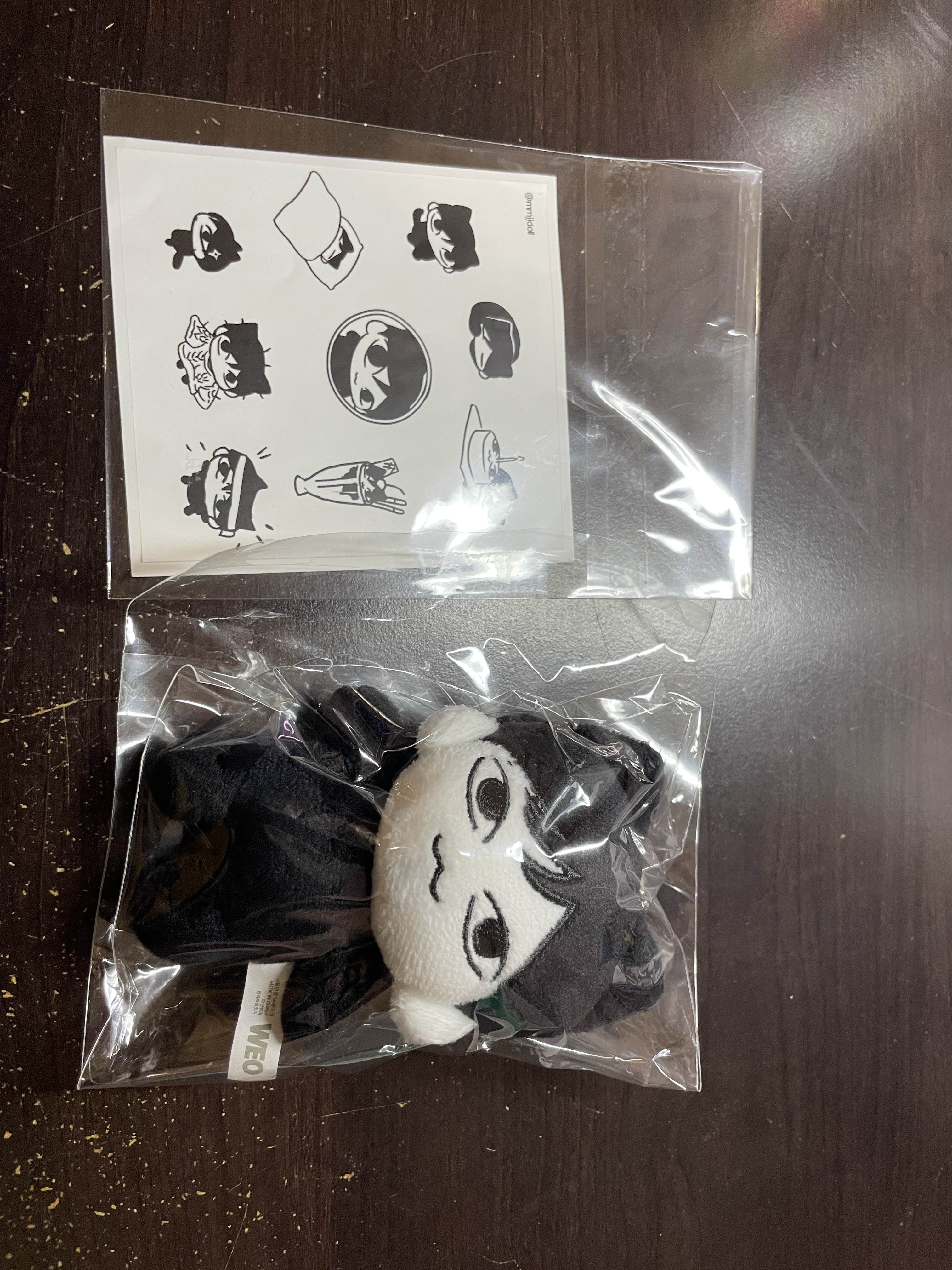THE BOYZ (TBZ) Photocards + Juyeon character doll, stickers - photo 4
