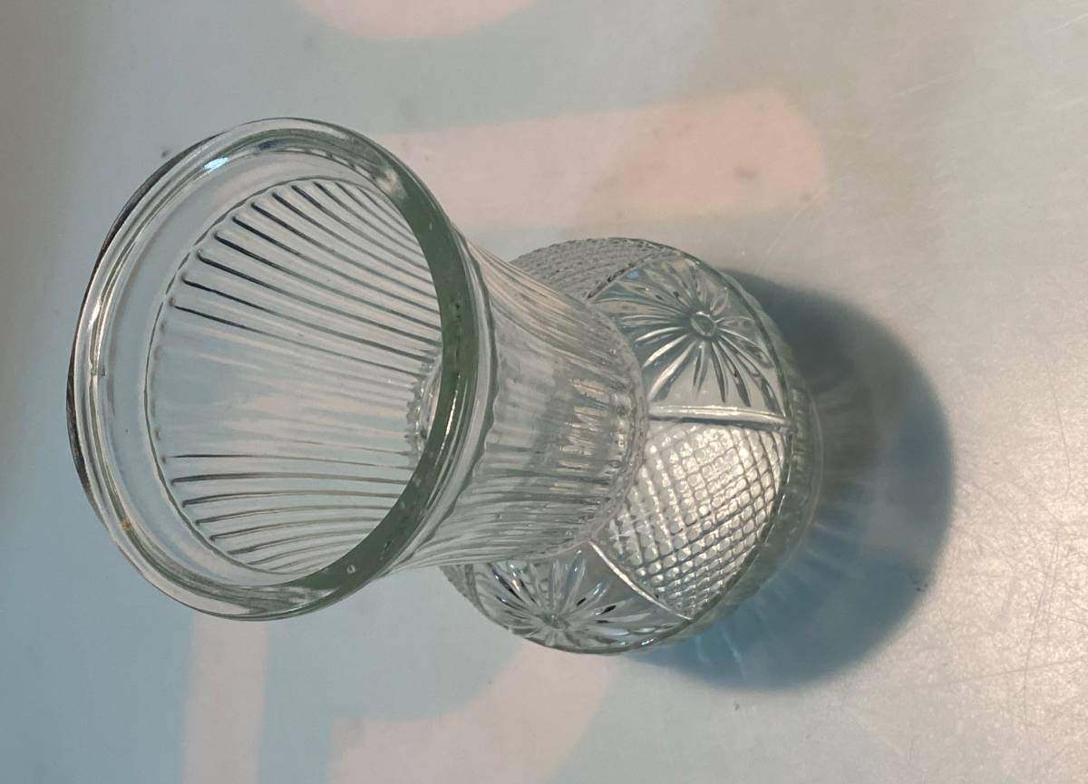 decorative glass vase, and more - photo 2