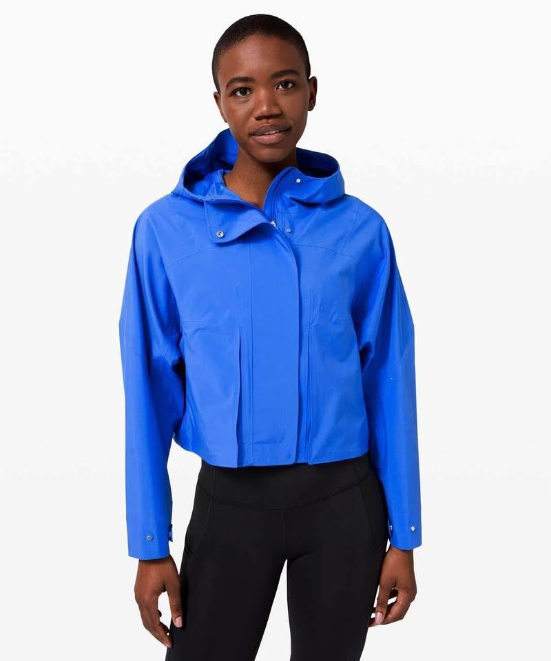 Lululemon Rain chaser Rain Jacket (Size 6)