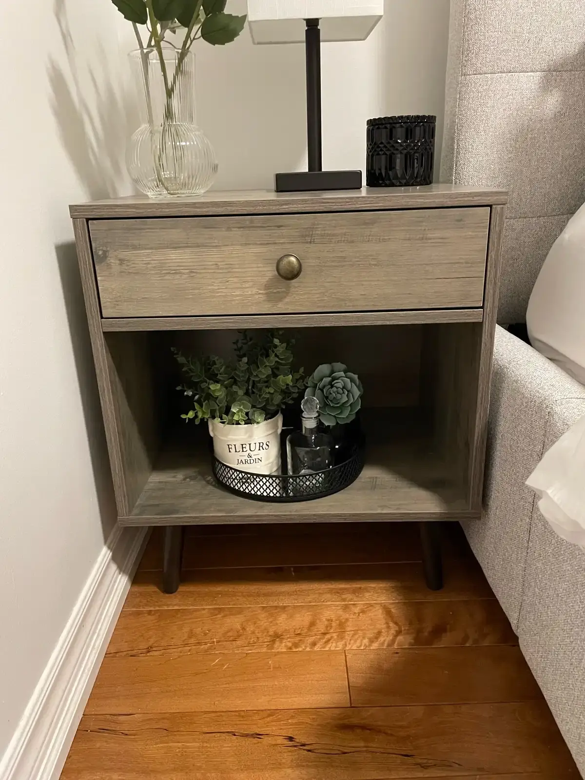 Nightstand - photo 3