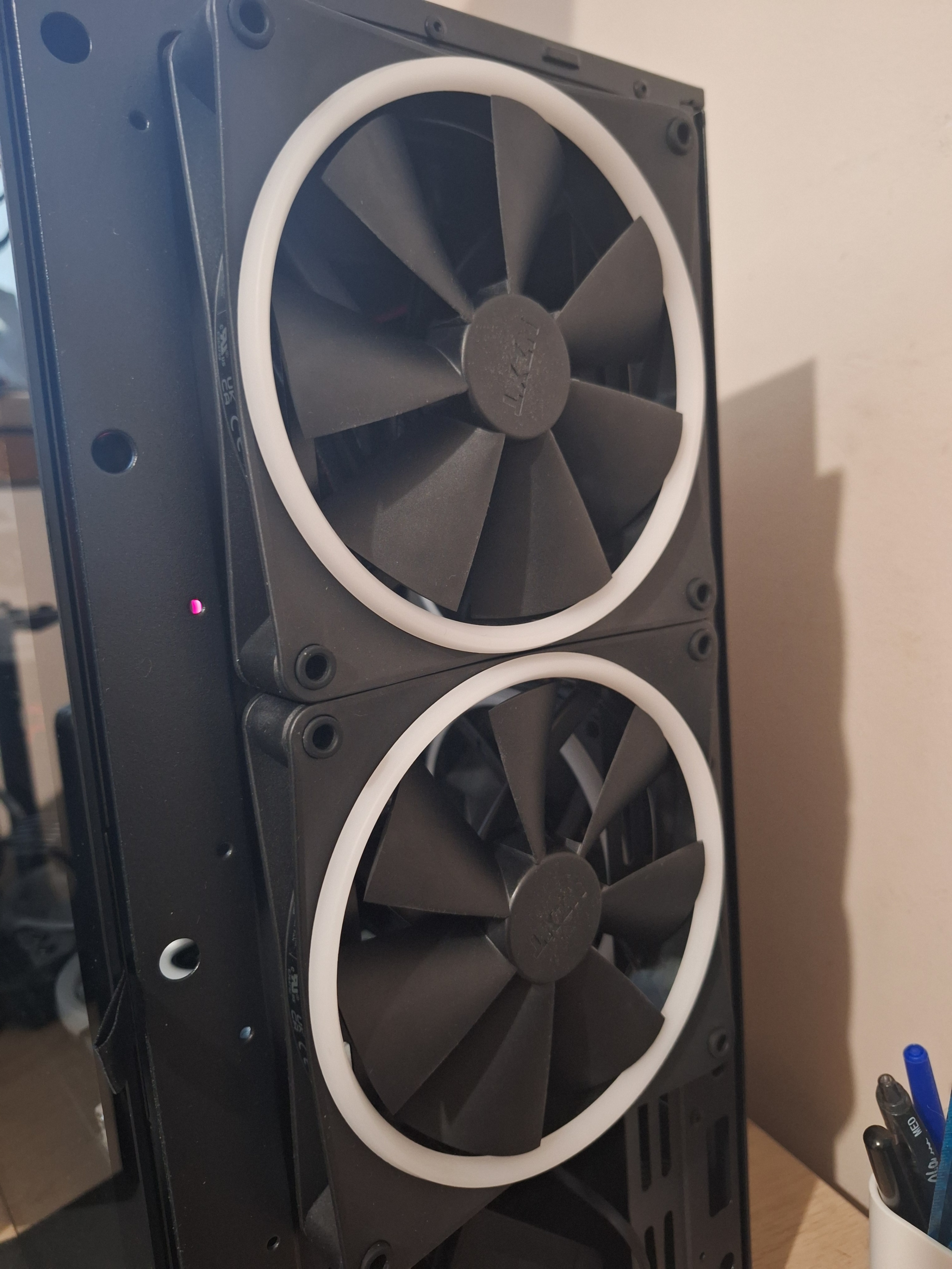 NZXT F140 RGB Duo - photo 3
