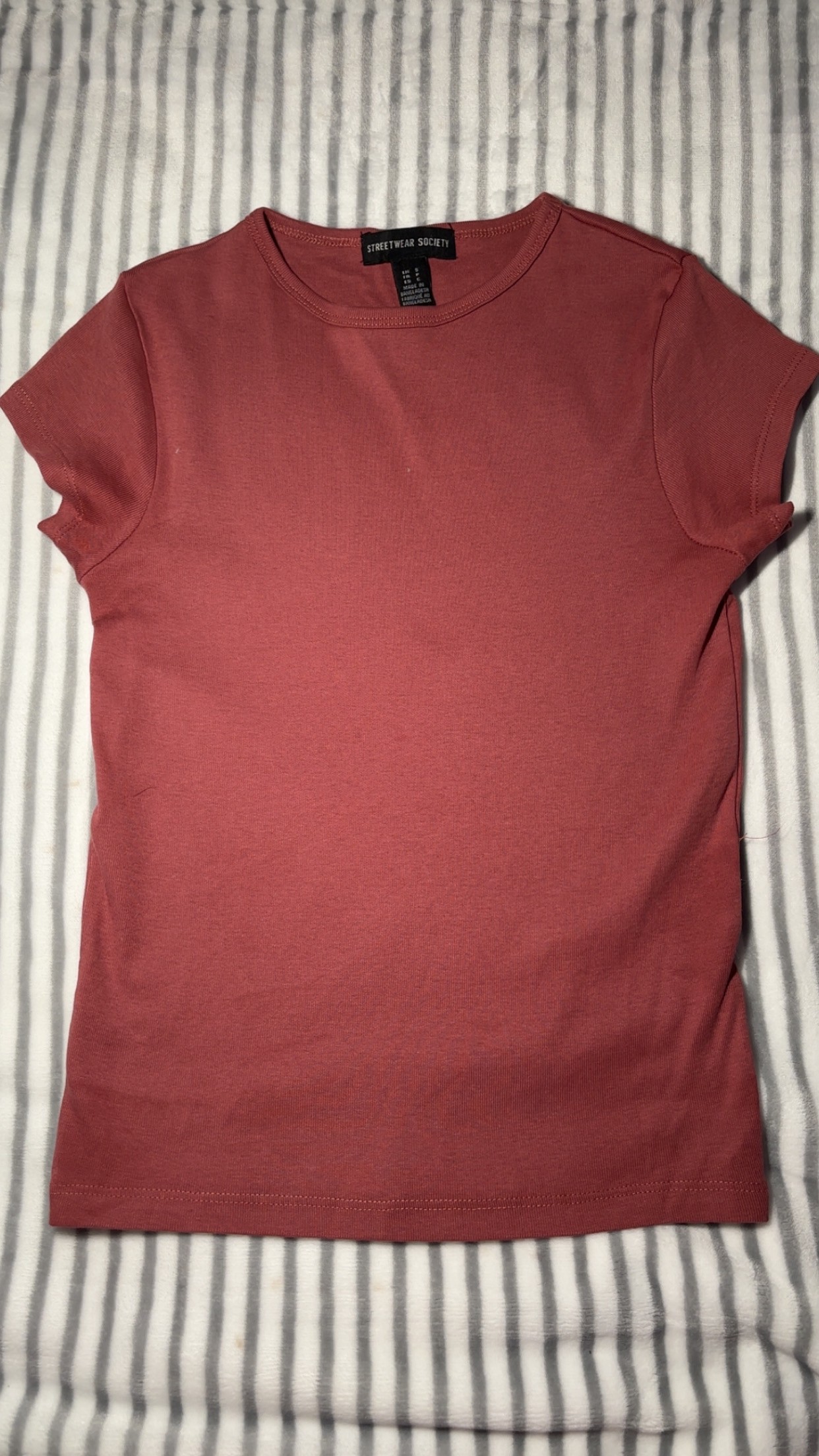 Women's tight shirt