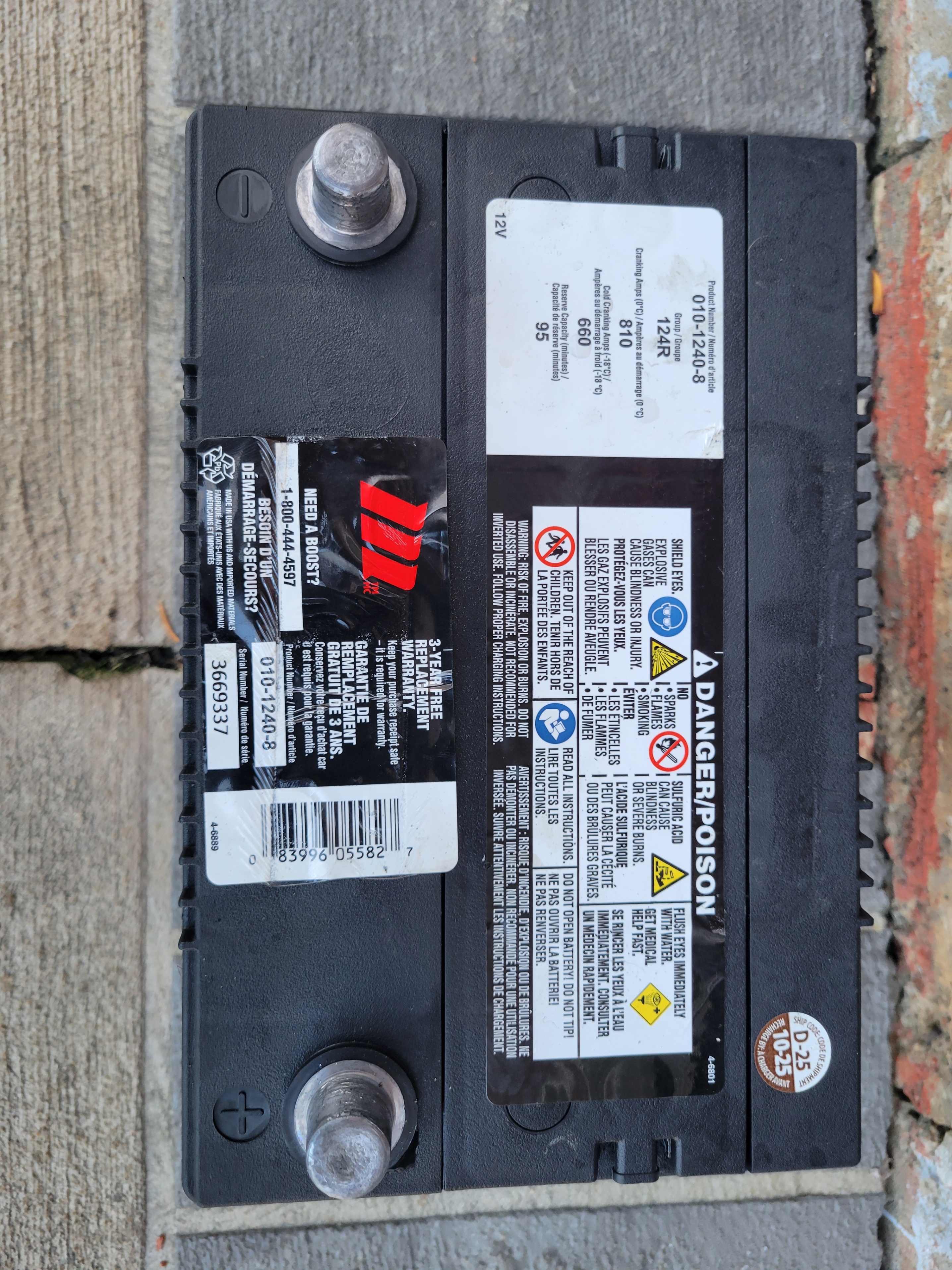New MotoMaster battery 010-1240-8, Group Size 124R battery - photo 2