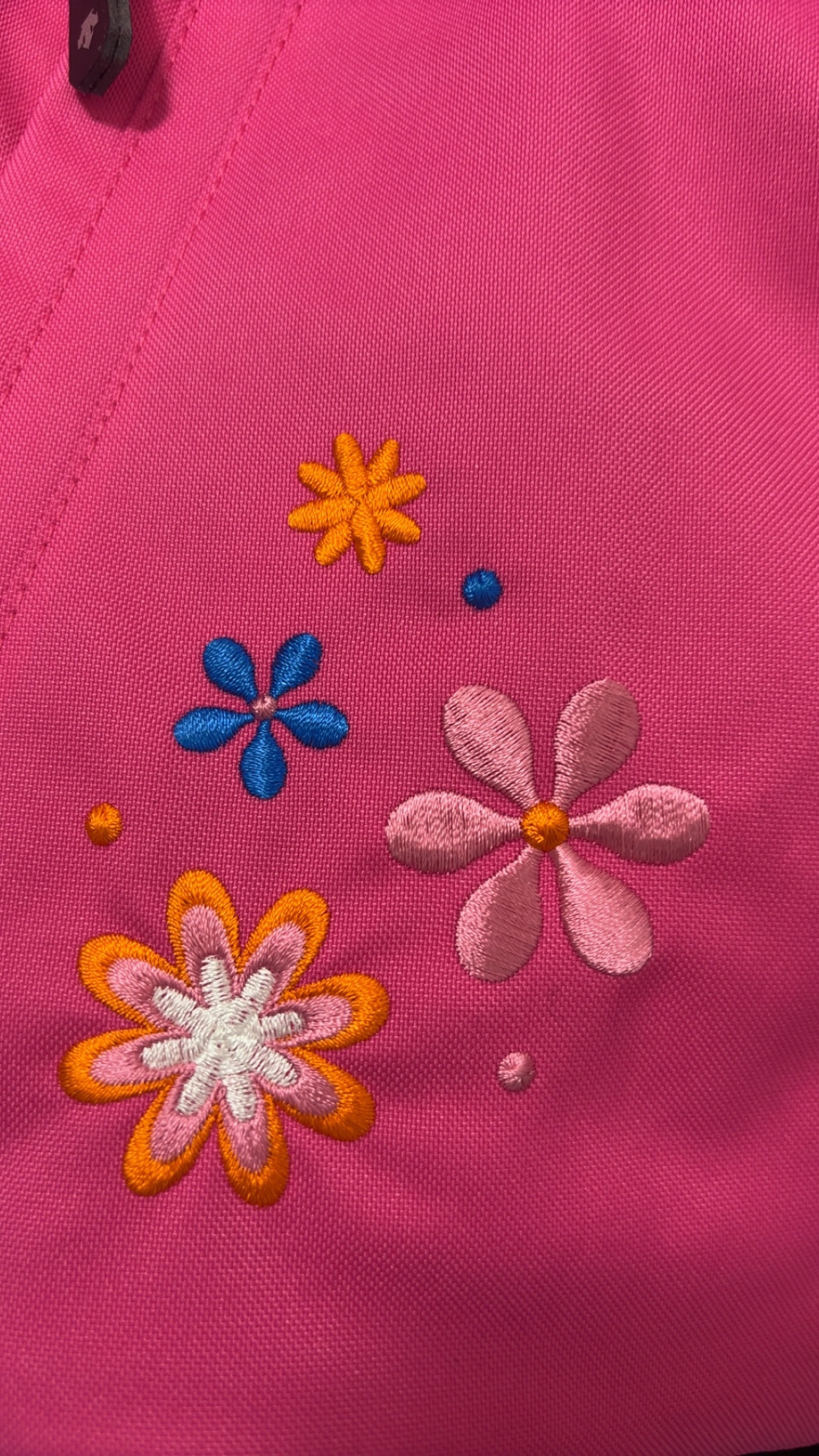 Pink winter jacket - photo 4