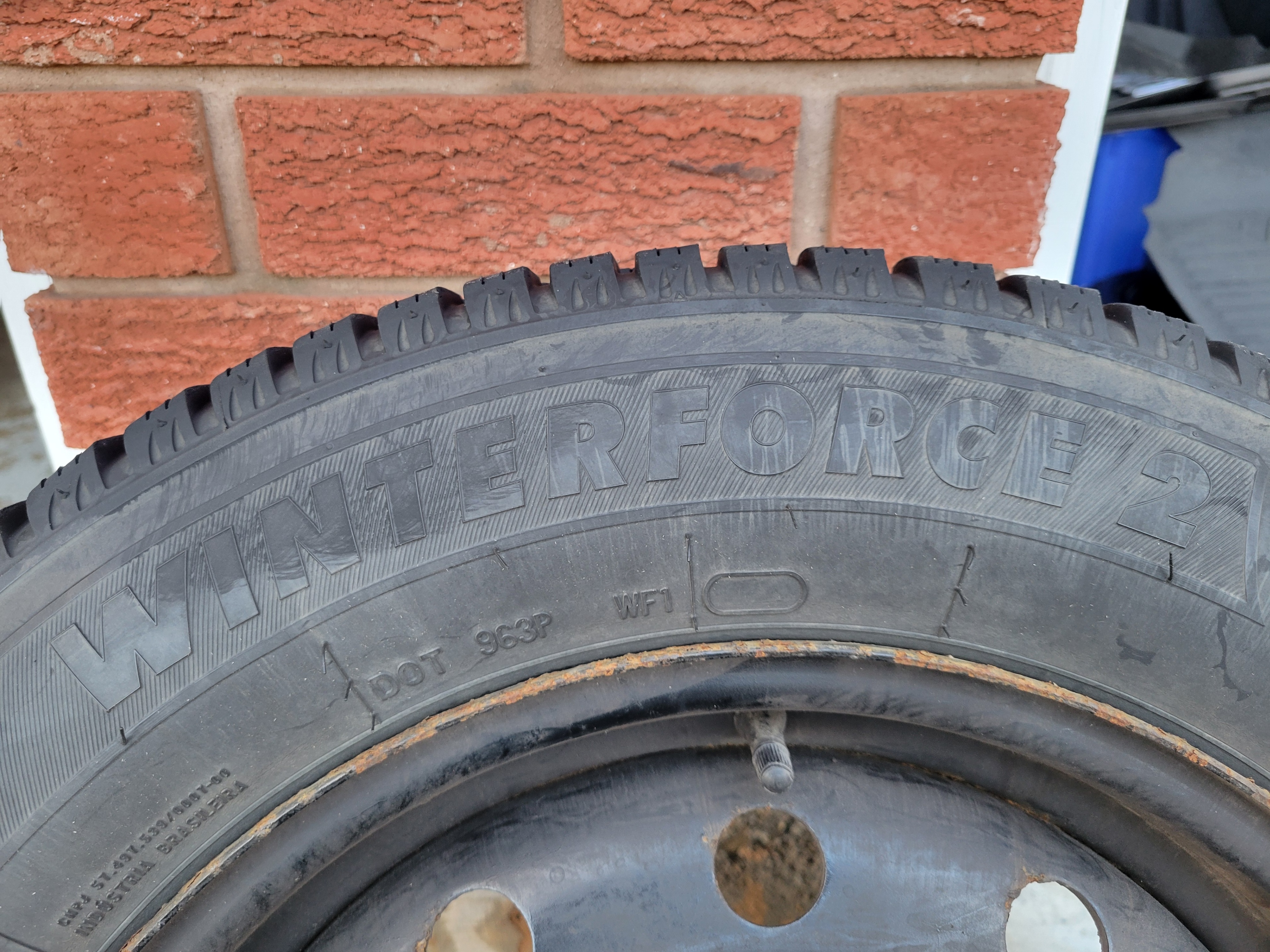 New 16 in Winter Tires With Rims 205/65R16 - photo 5