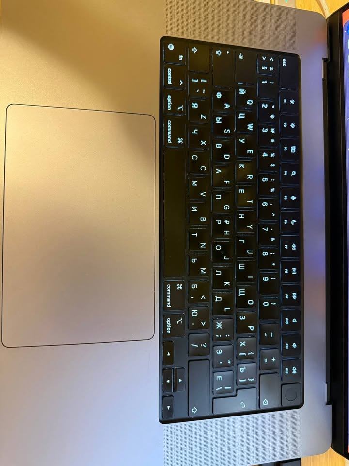 Macbook Pro, 16-inch, 2021, M1 Pro, 16GB, 512GB SSD - photo 5