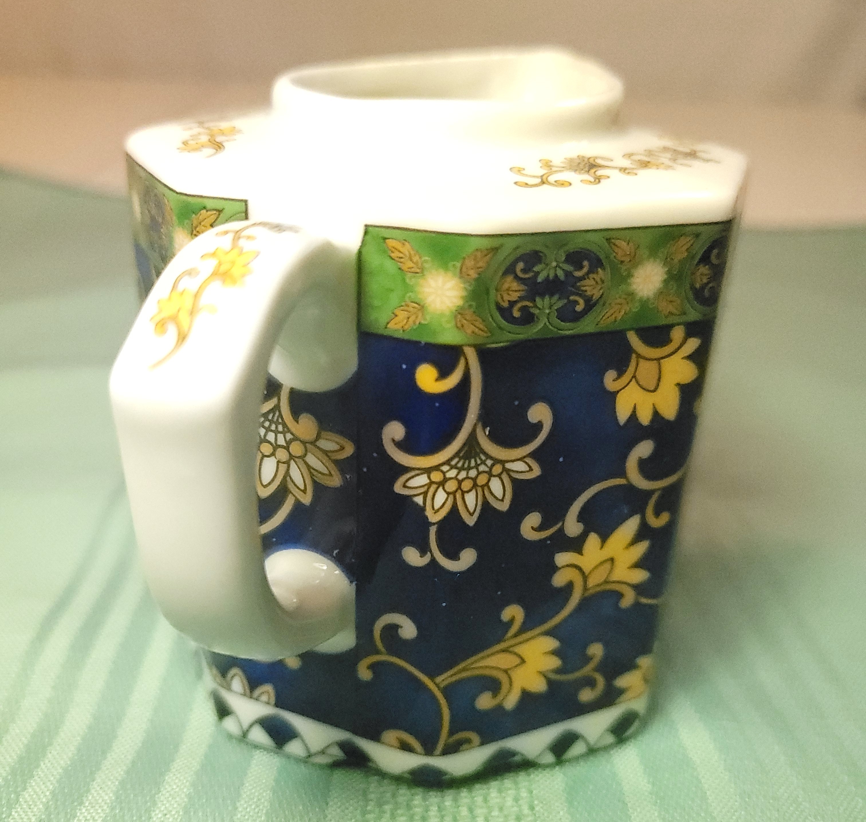 The Toscany Collection Japan Cobalt Blue & Gold Floral Porcelain - photo 3