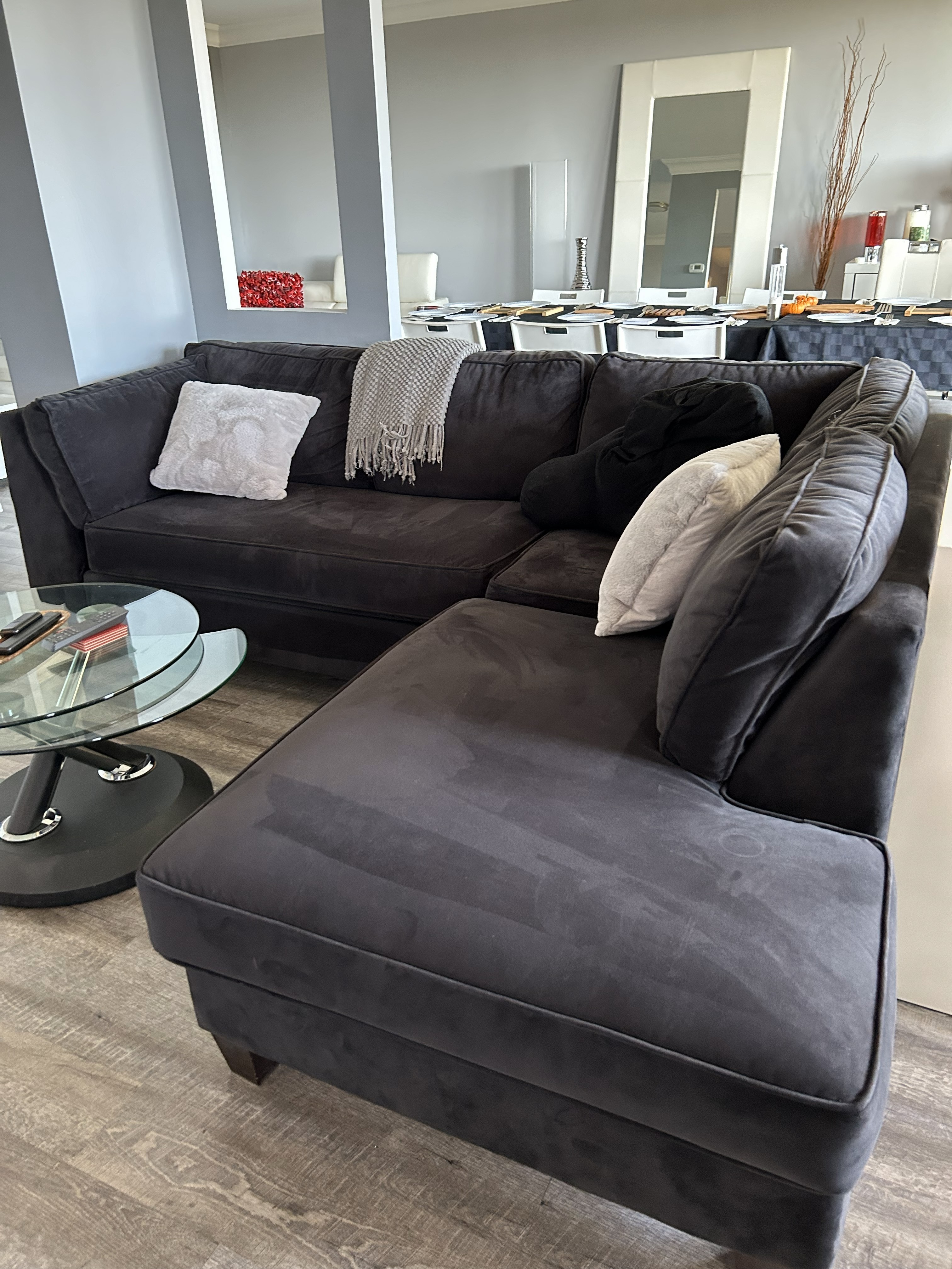 Modern Charcoal Black Sectional – Deep Seating & Move-In Ready - photo 4