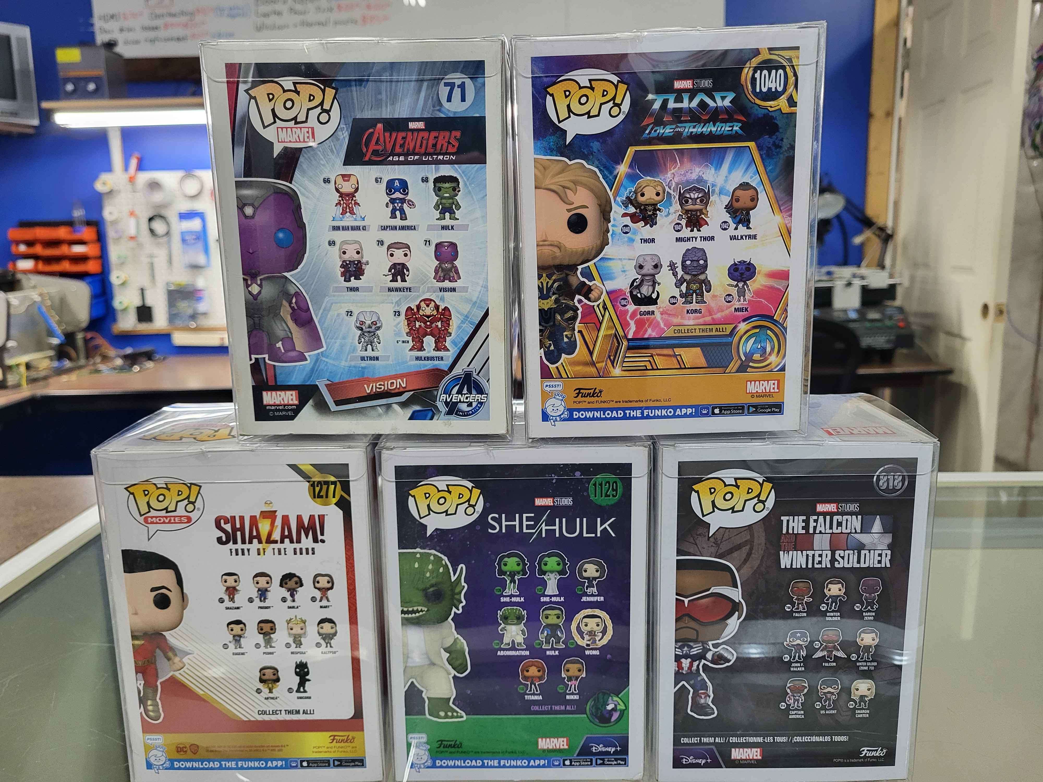 Funko POPs: Shazam, She hulk, The falcon, Vision, Thor - photo 2