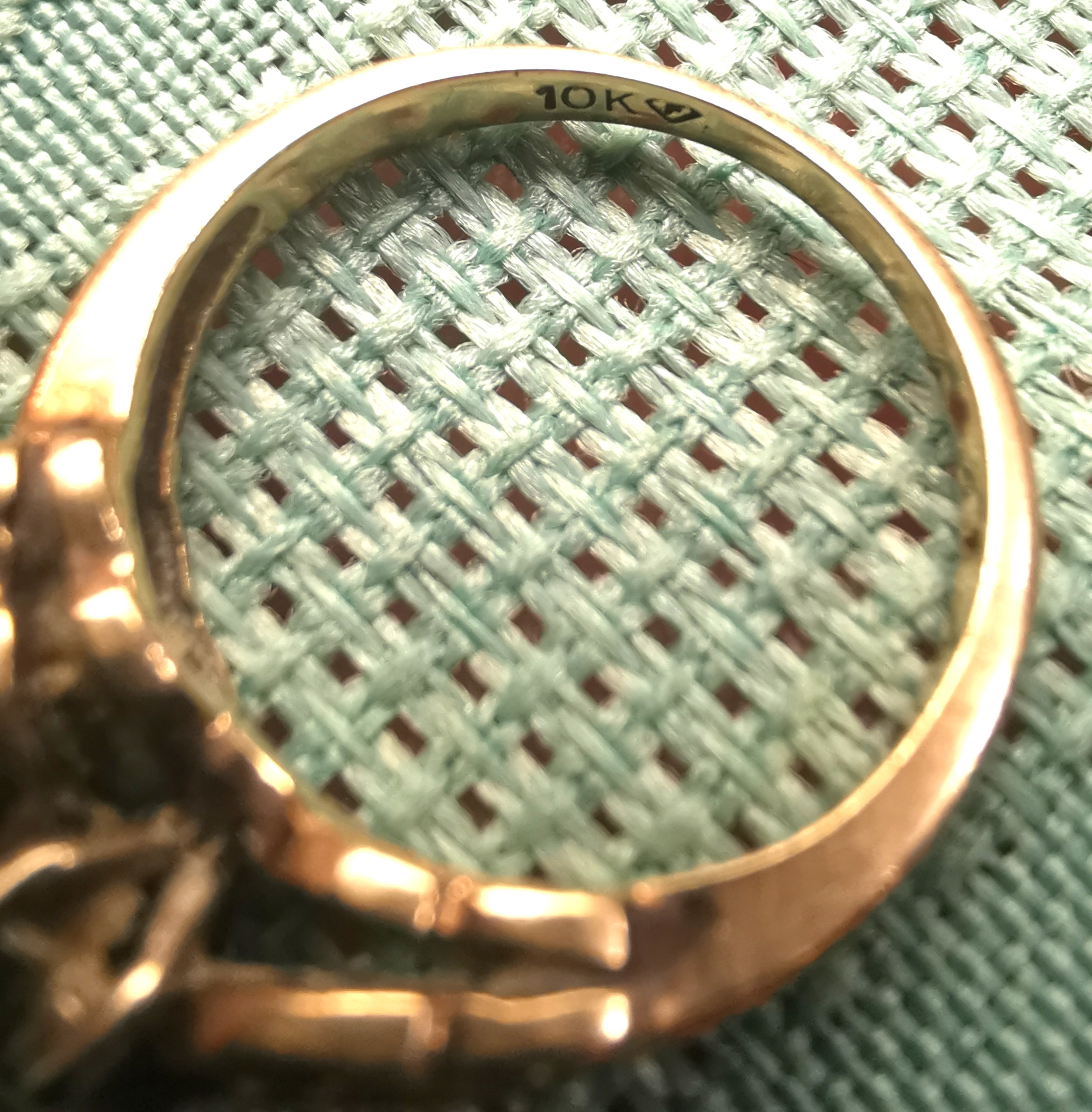 Heavy 3g Vintage 10K Yellow Gold Diamond Cluster Ring Size 4 - photo 5