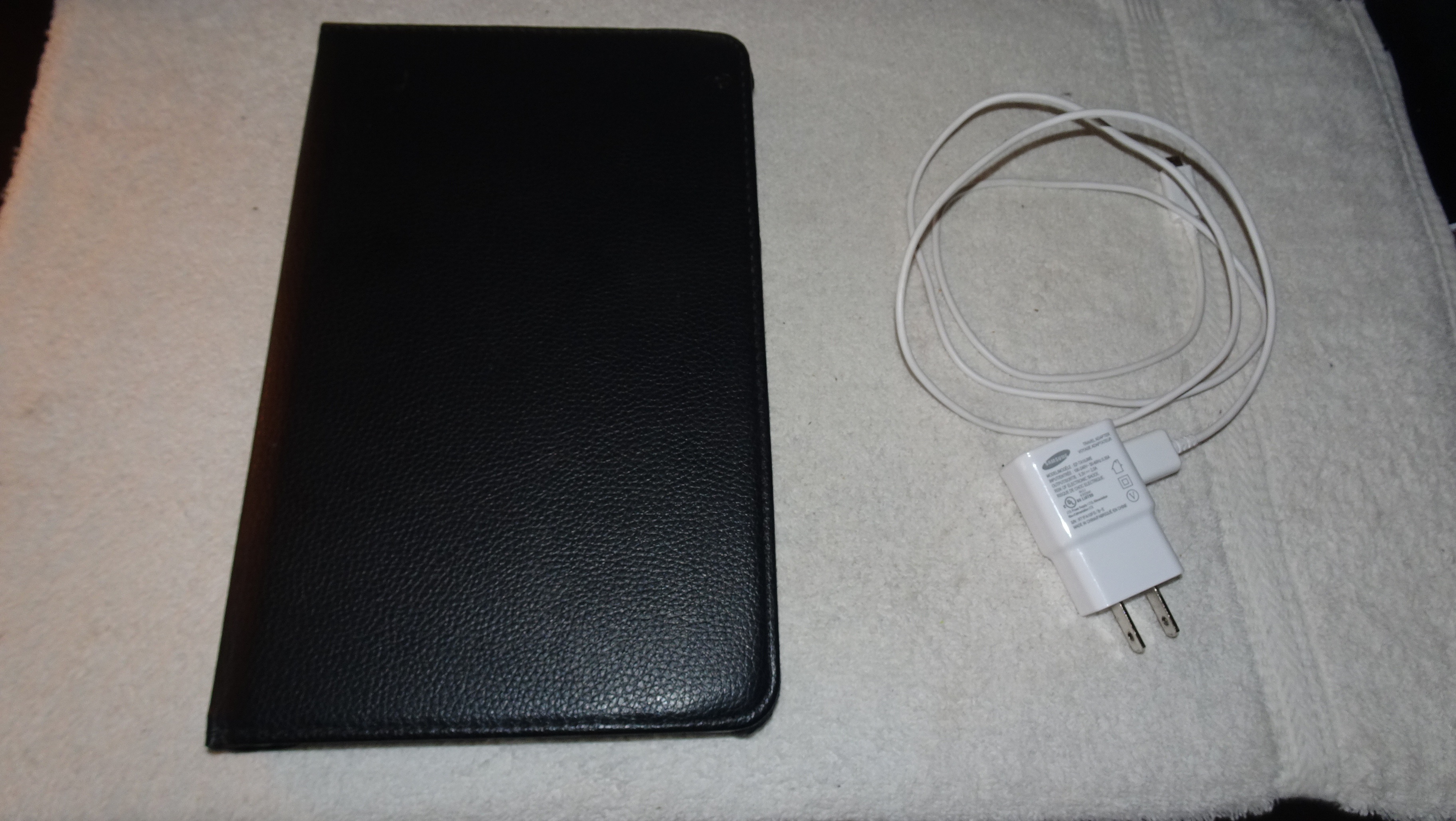 Samsung Galaxy Tab E  Almost NEW - photo 5