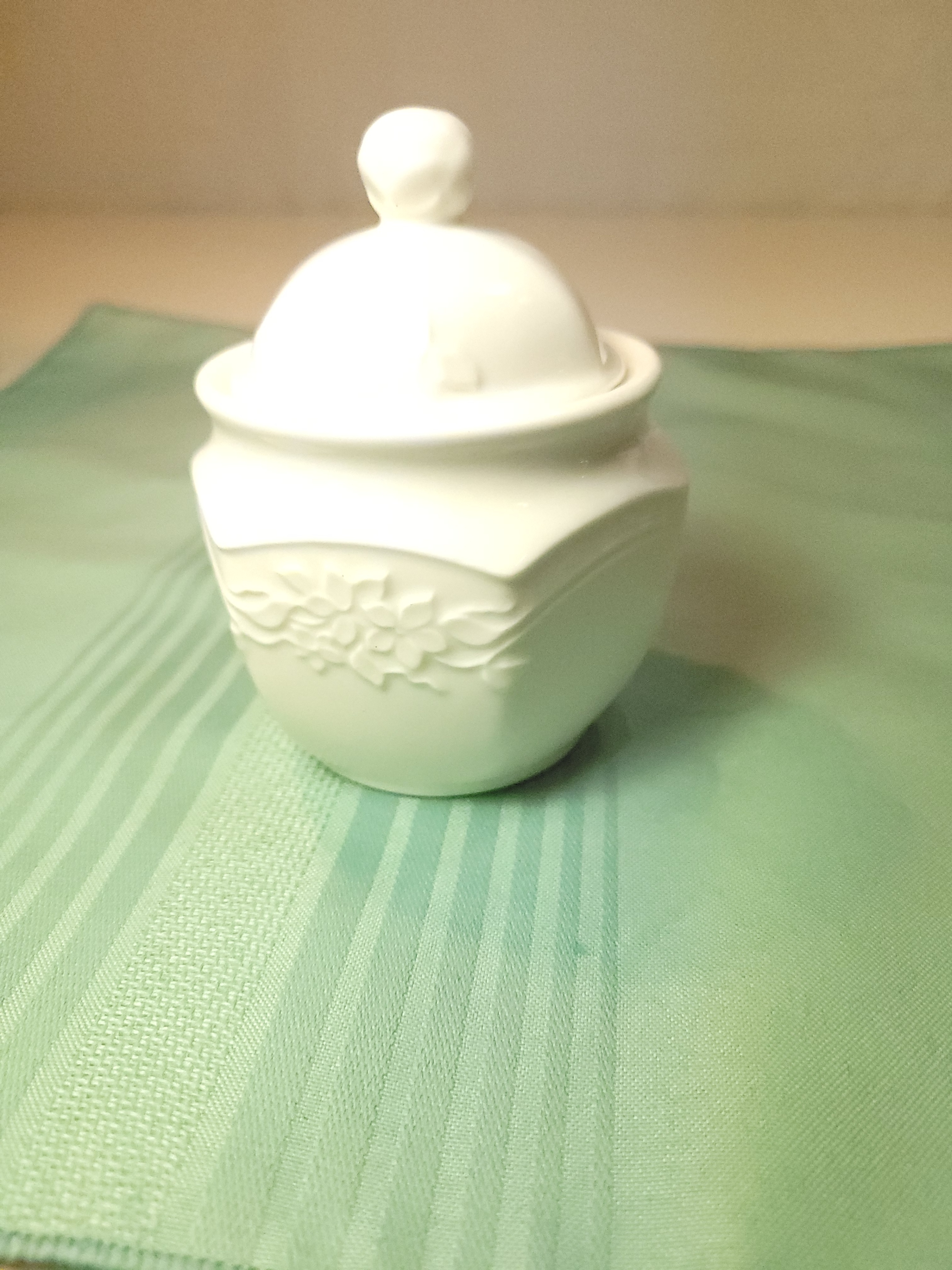 Vintage Steelite International England White Floral Sugar Bowl