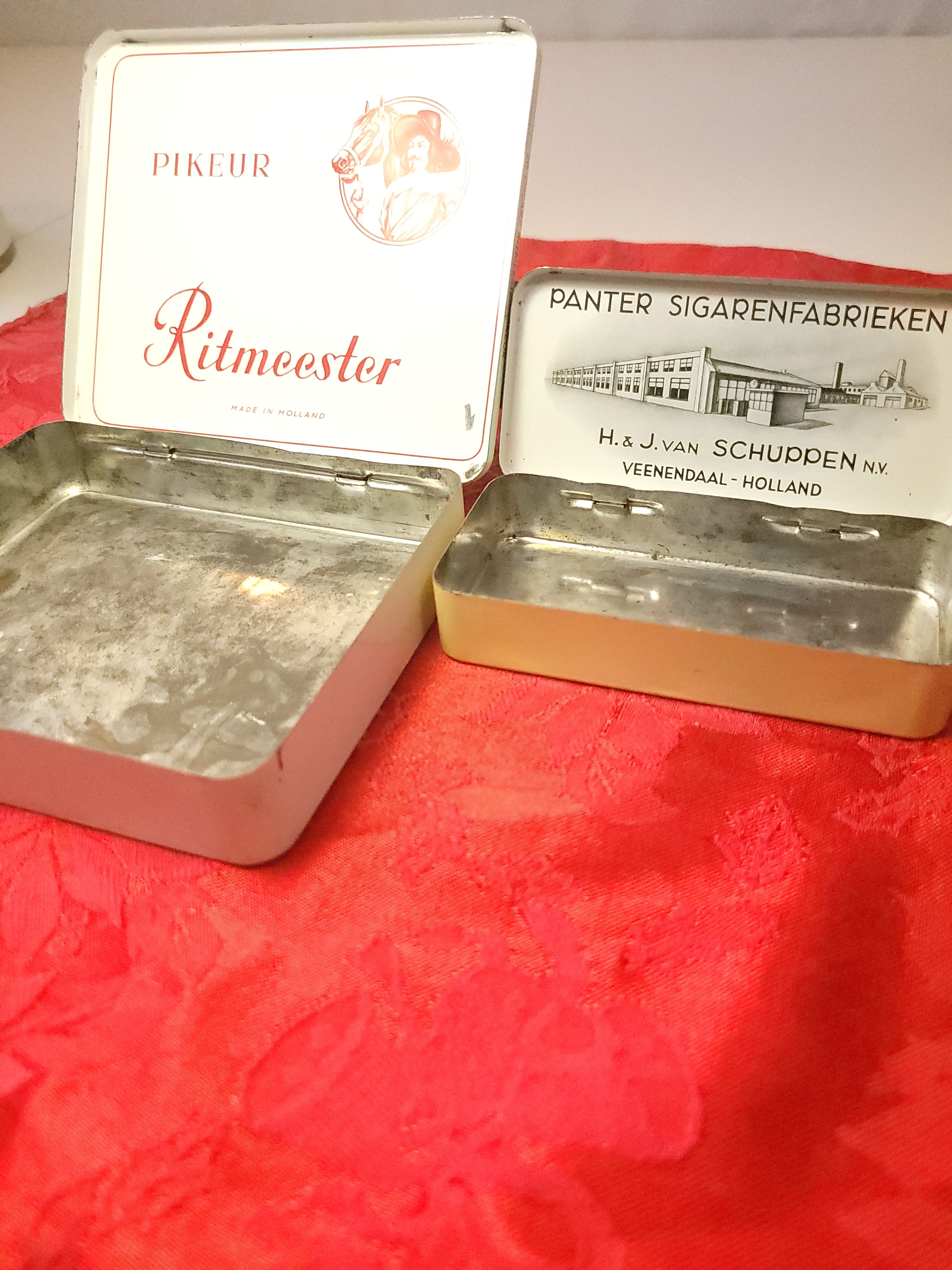 1950s/60s  Dutch Cigar Tin Lot - Ritmeester Pikeur Panter Mignon - photo 3