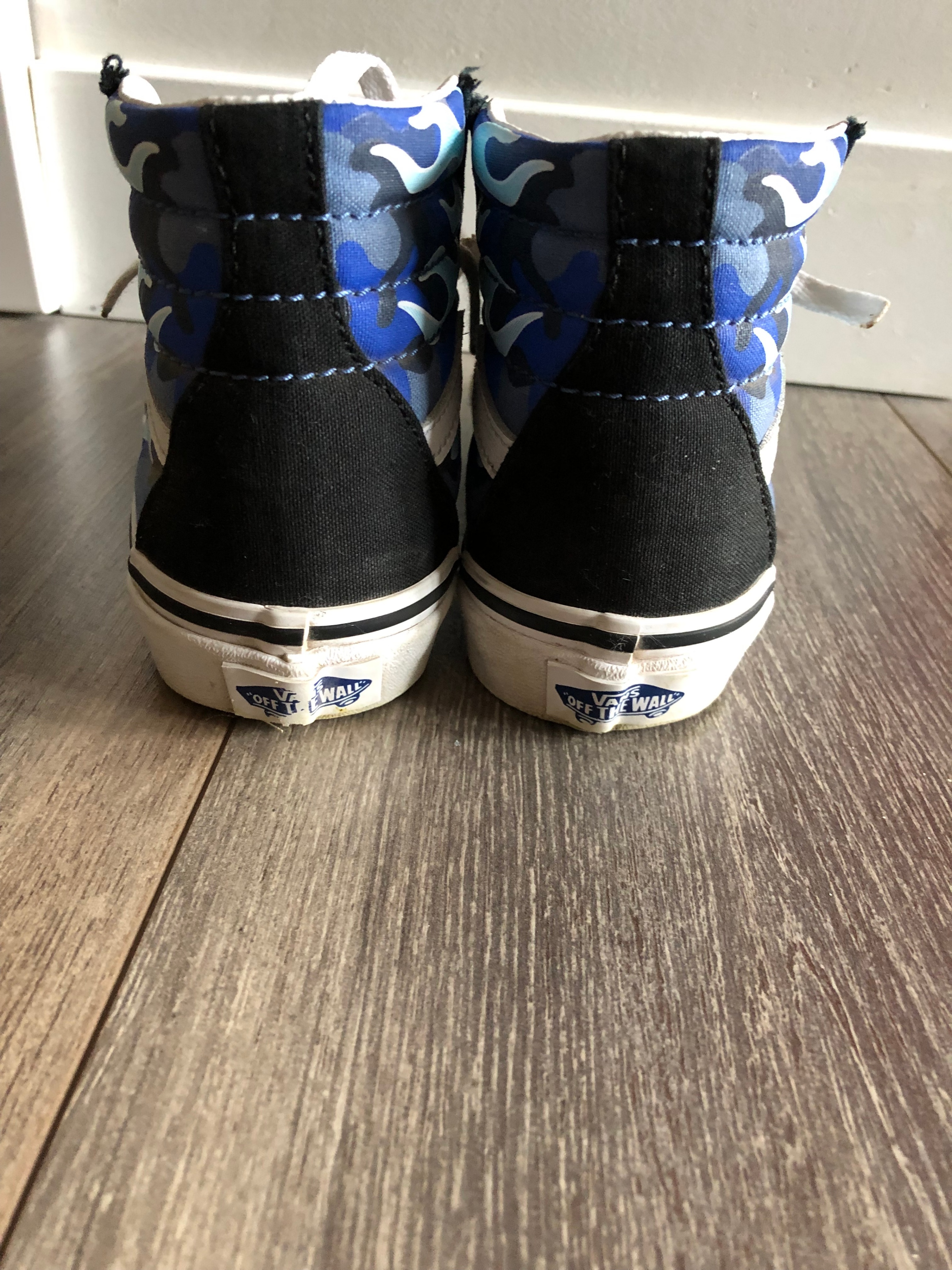 Vans Kids Sk8-Hi Camo Flame Blue Ice Skate Shoes,KIDS Size 1. - photo 4