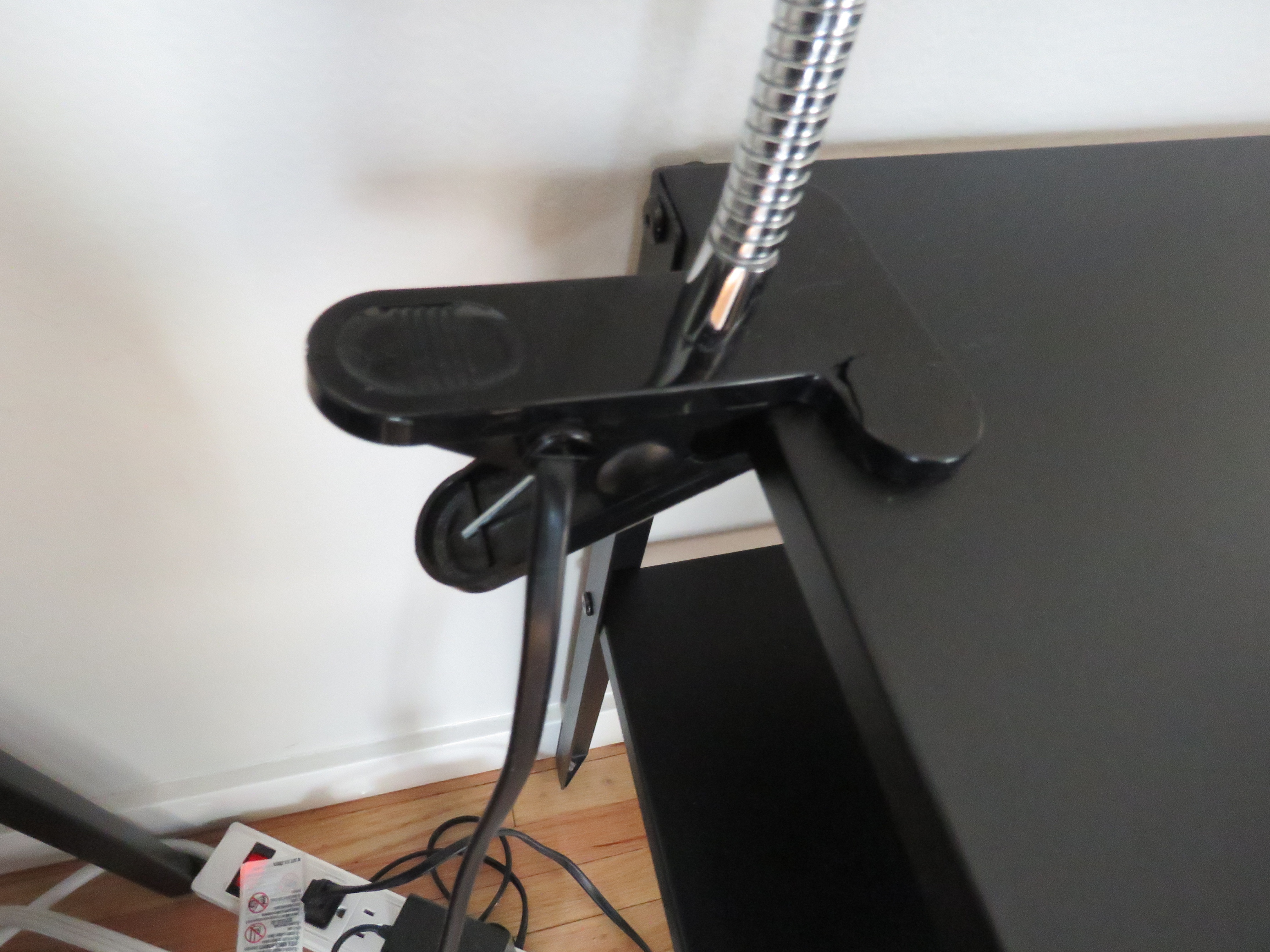 Clamp Lamp - photo 3