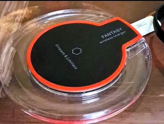 Fantasy Wireless Charger🥕