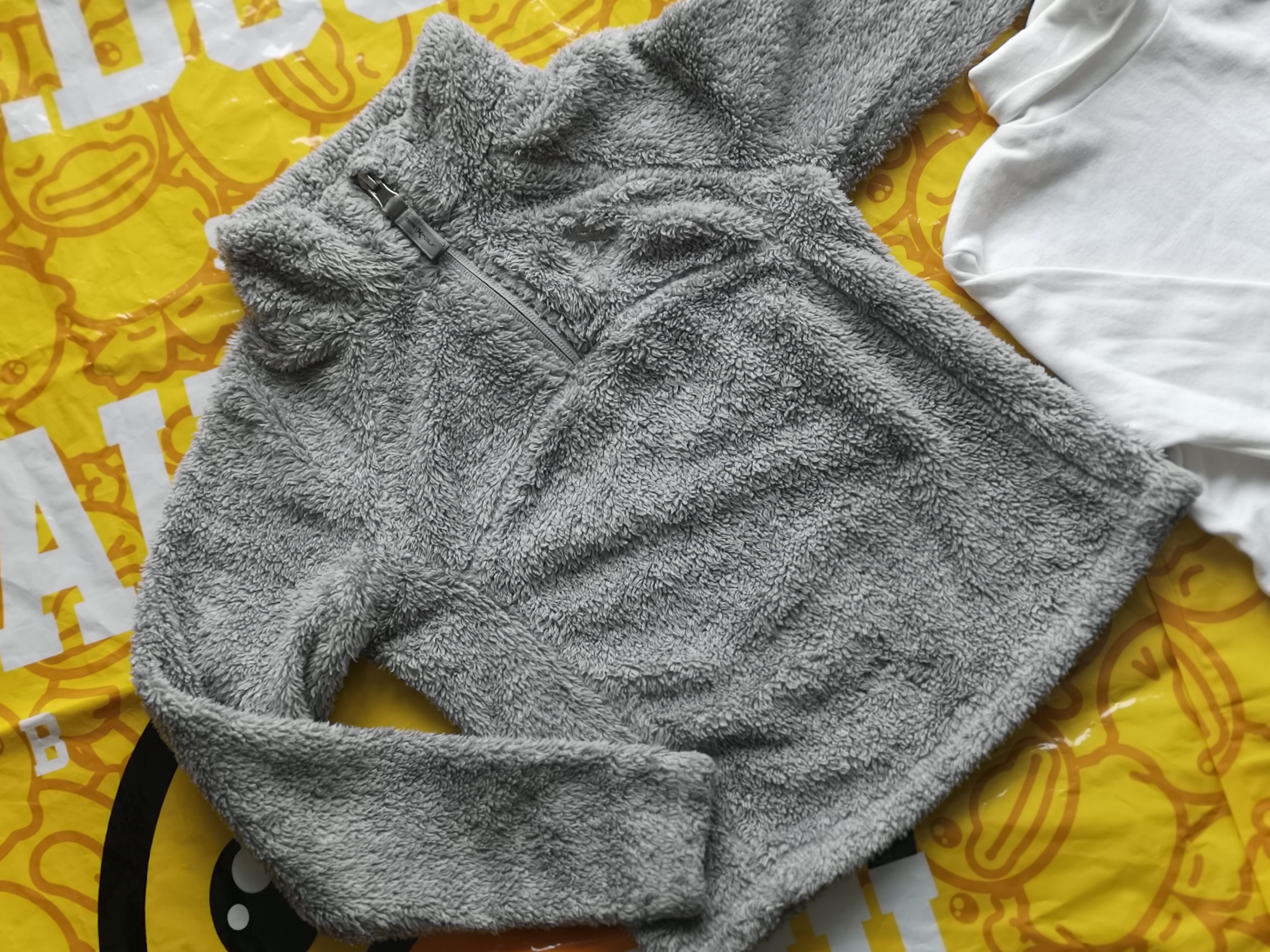 Zero Poplqr Grey Fleece size 4 + Zara White Turtleneck Size Girl - photo 2