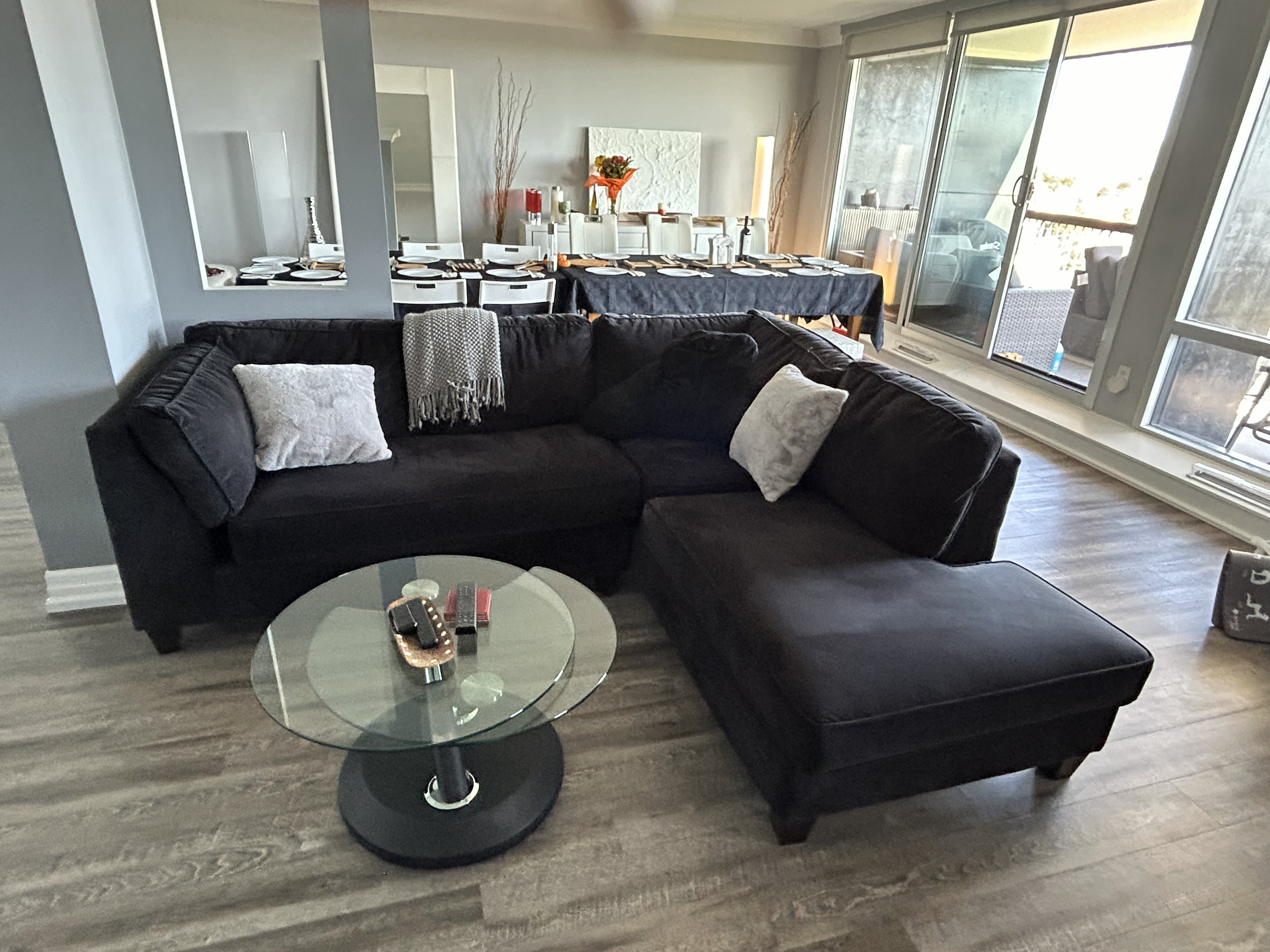 Modern Charcoal Black Sectional – Deep Seating & Move-In Ready