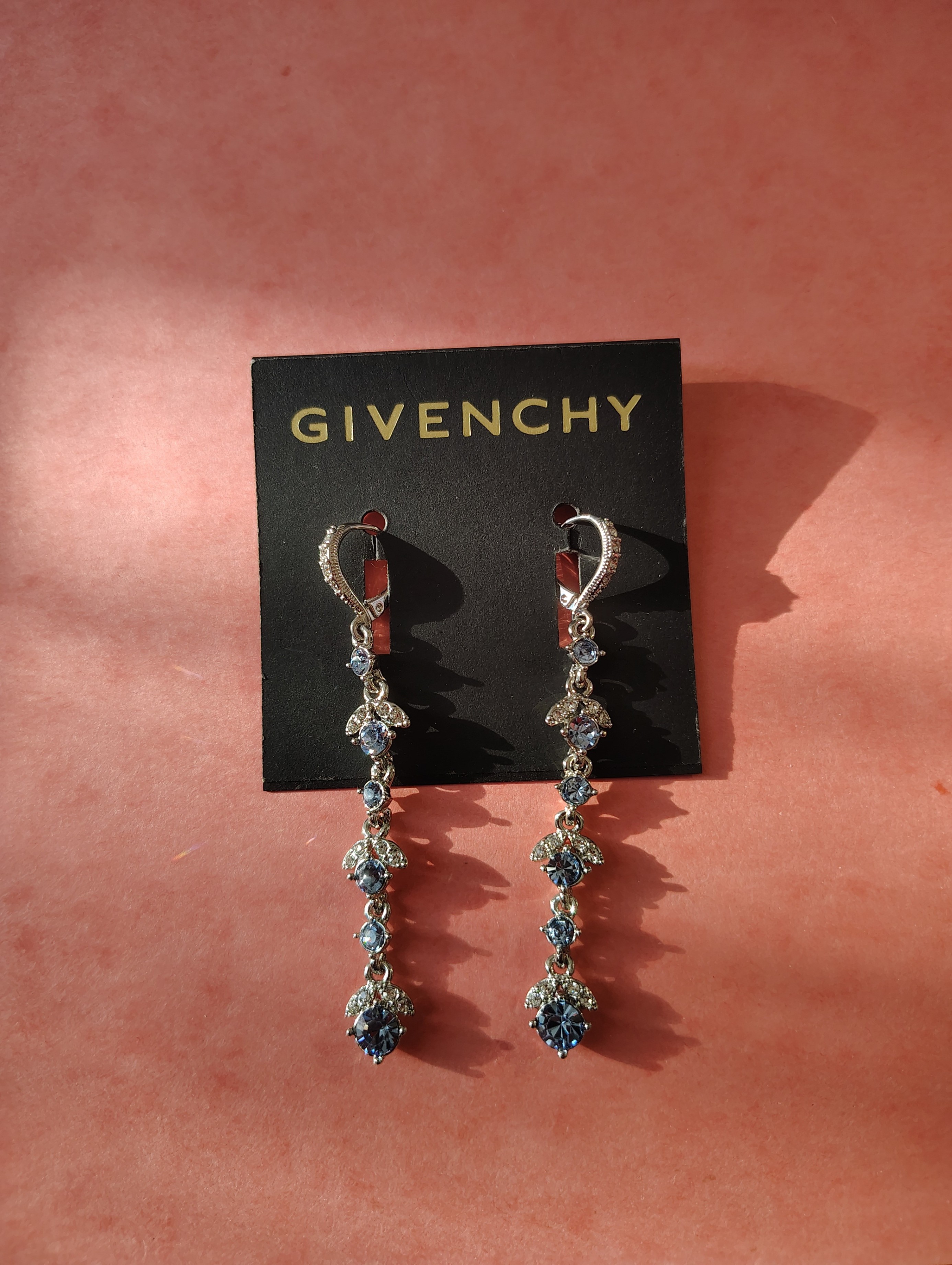 NEW EARINGS- Givenchy (Macy's US price tag, Sale) - photo 3