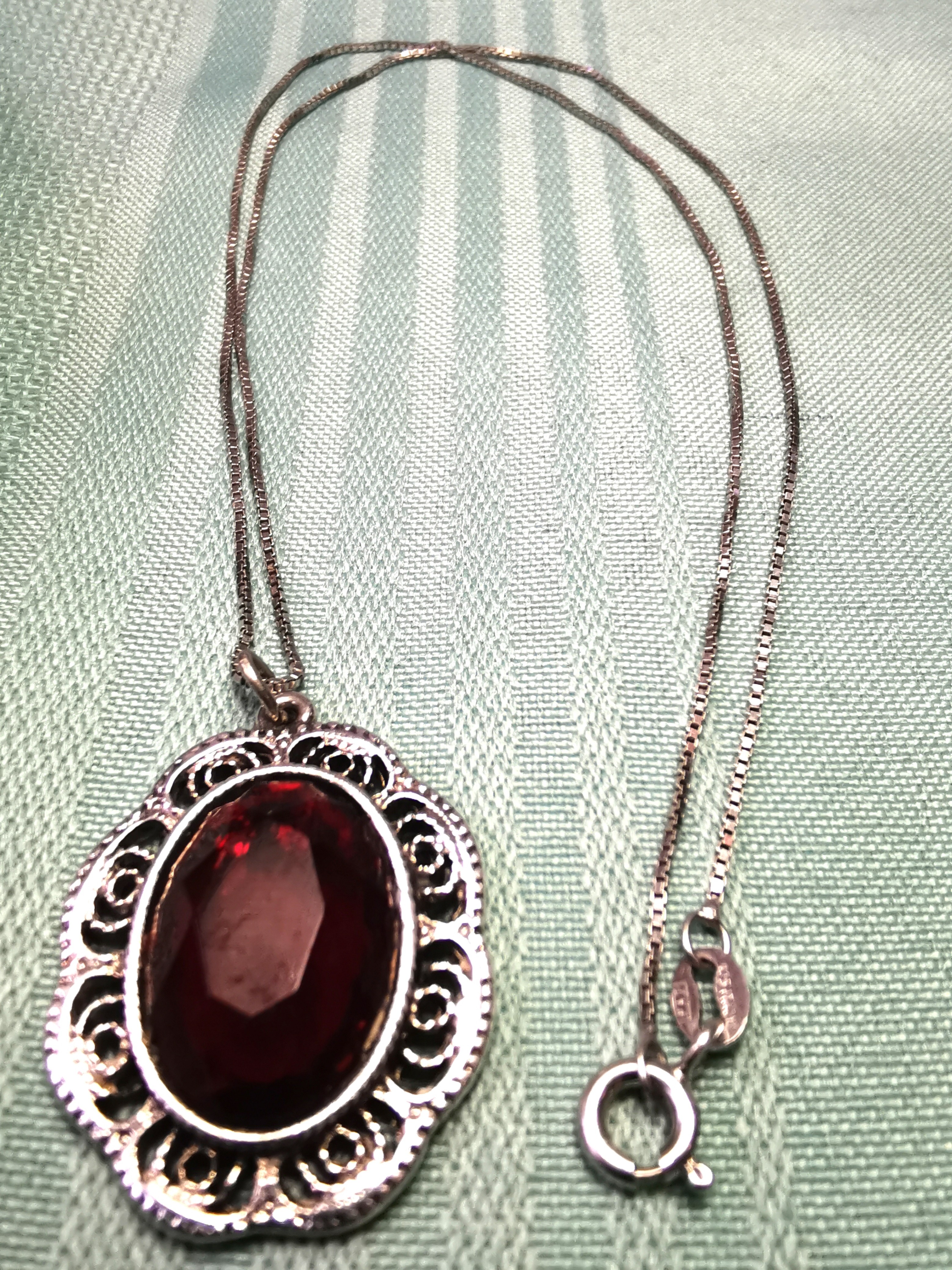 Italian 925 Sterling Silver Box Chain Necklace 18" 1990s Pendant