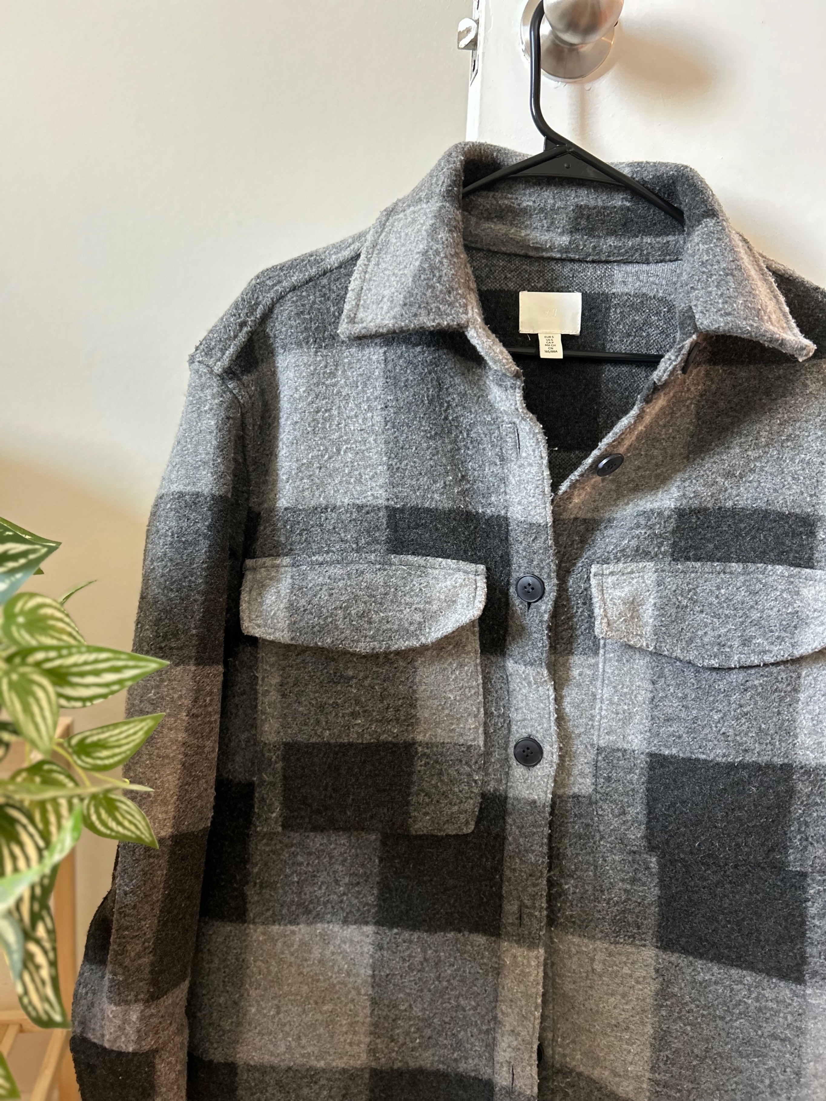 H&M Jacket - Size Small - photo 2