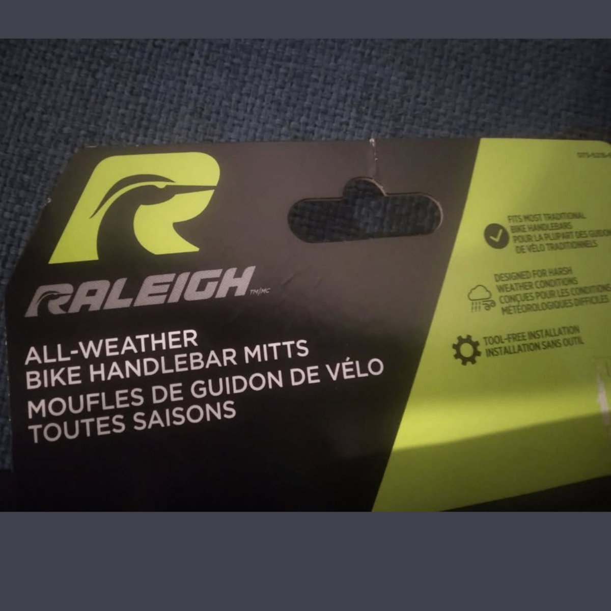 RETAIL PRICE $44-SEALED BRAND NEW Bike Handlebar Waterproof Mitt - photo 3