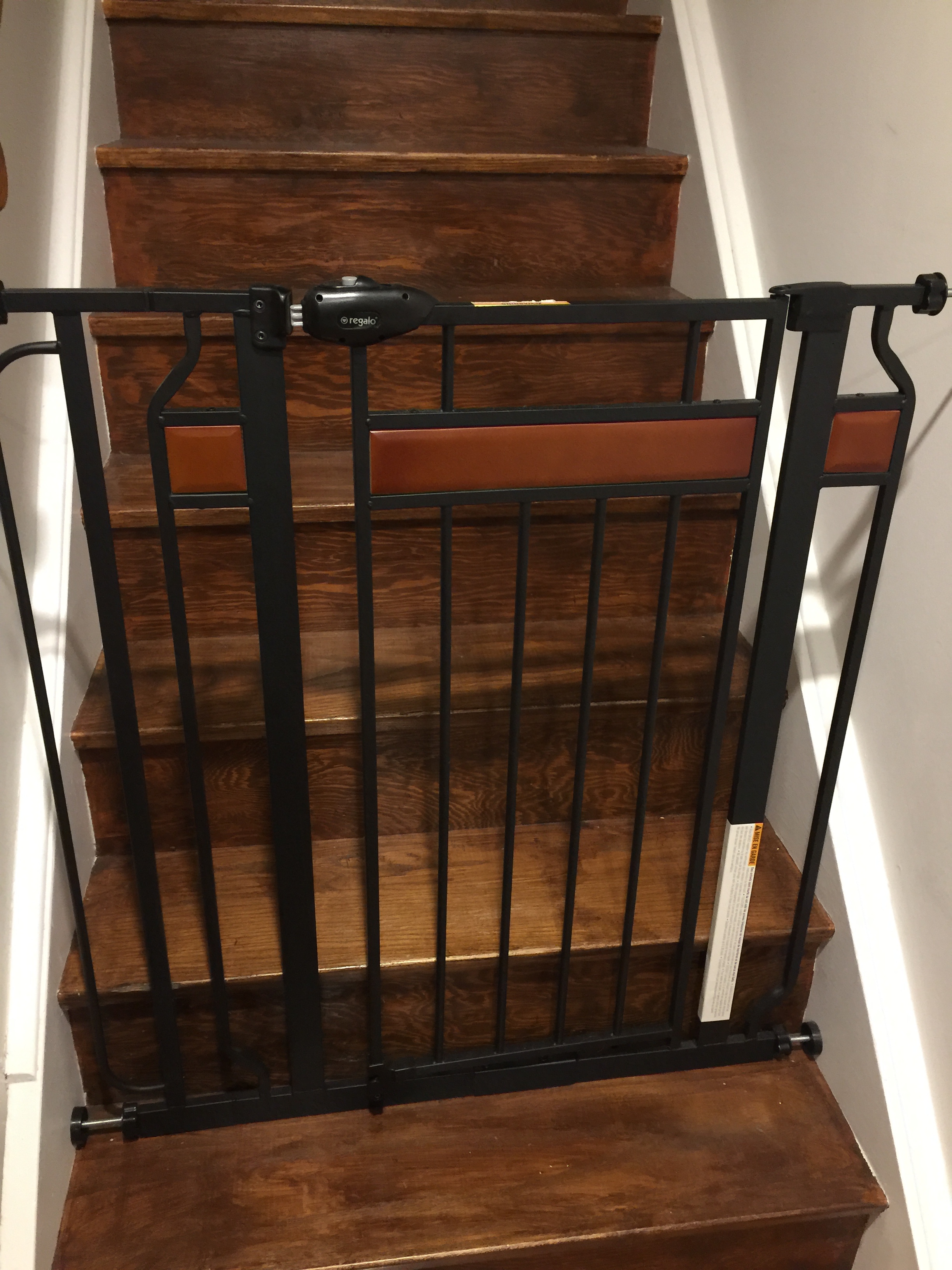 2 Regalo Baby/Dog Gate, Black