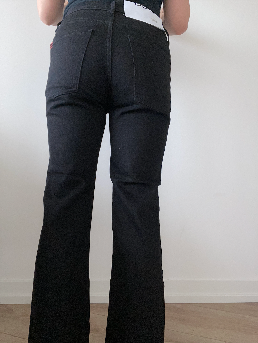 [NEW] Urban Outfitters BDG Black High-Waisted Jeans - photo 4