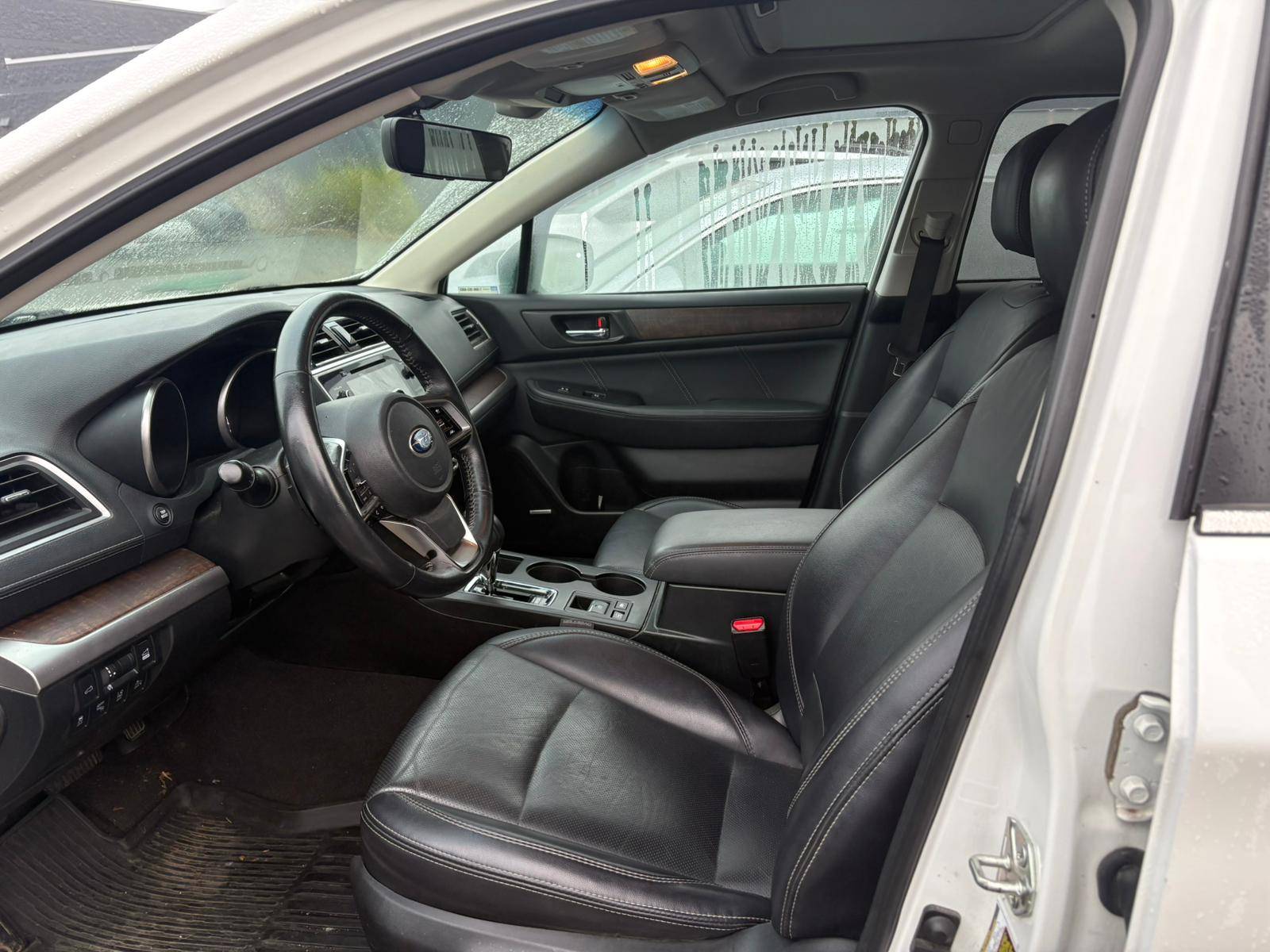 2018 Subaru Outback Limited - photo 5