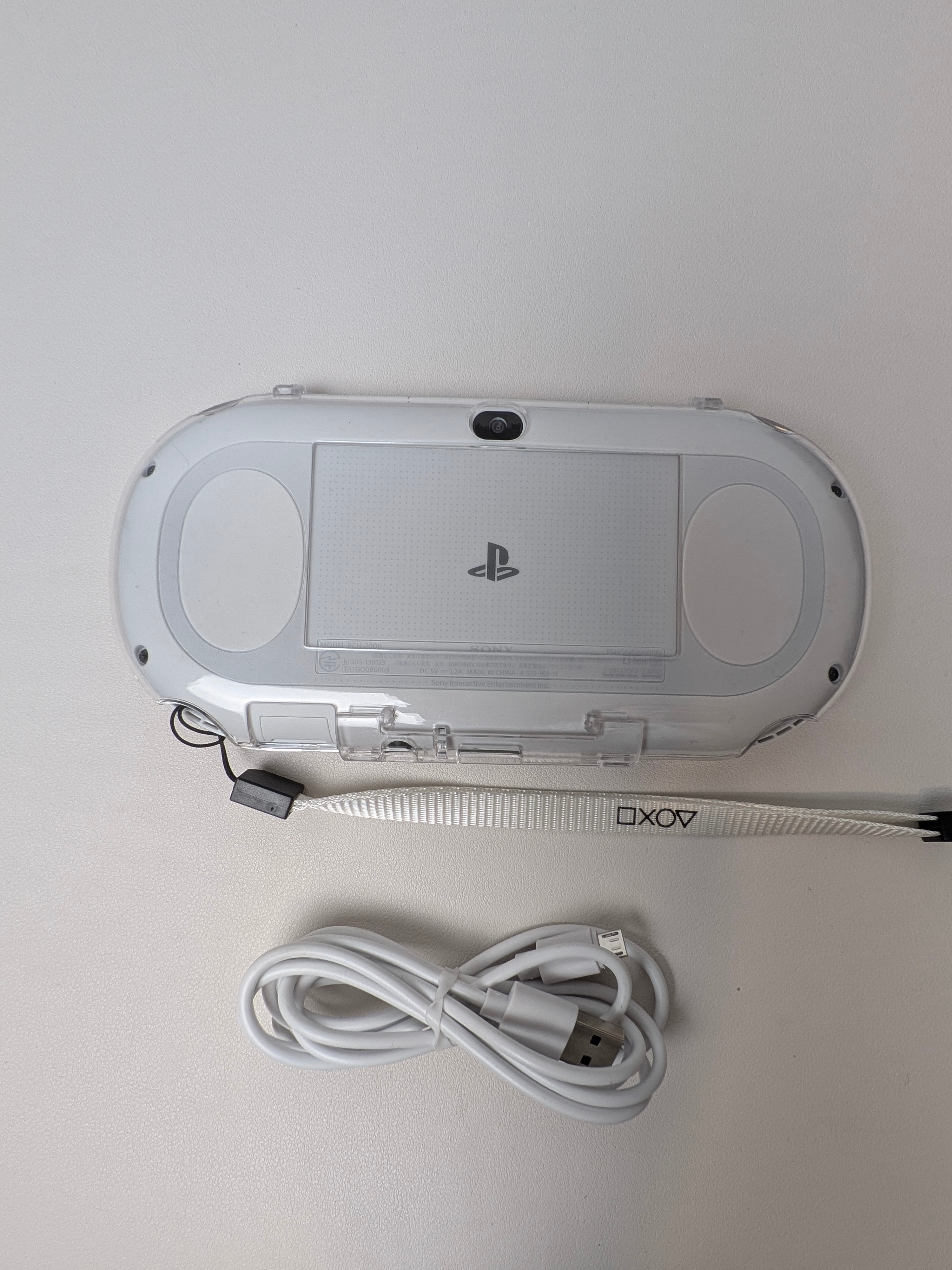 PSVita2000 White Modded - photo 2