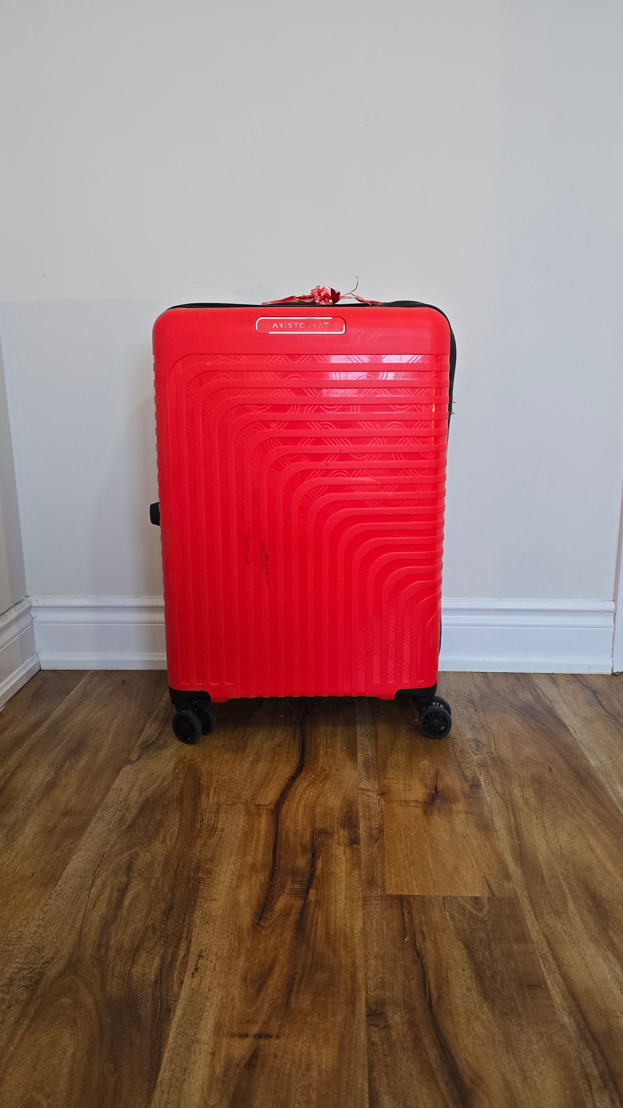 Aristocrat Red Check in Medium Size Suitcase - photo 2