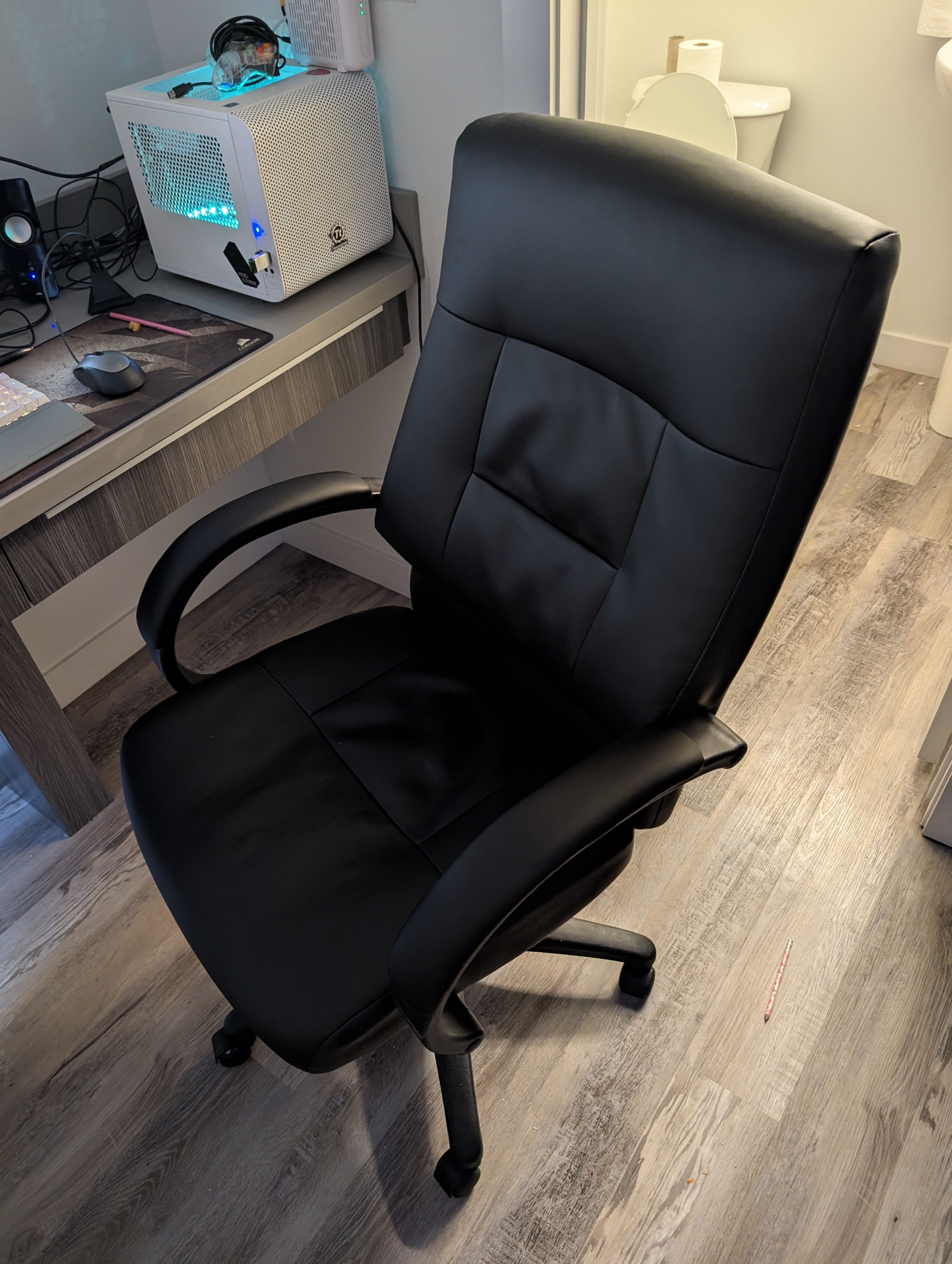 Black Office Chair - Perfect Condition