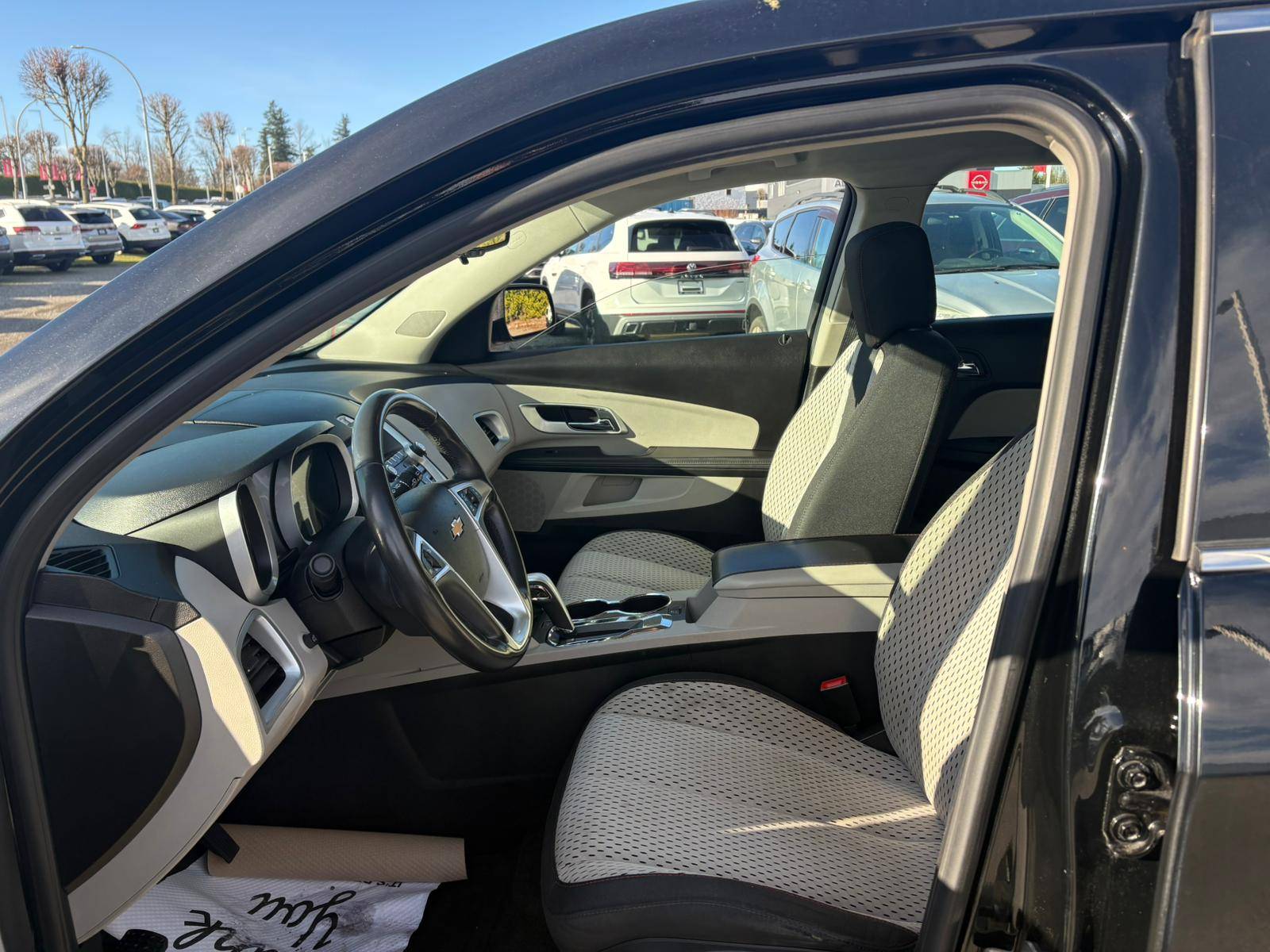 2011 Chevrolet Equinox LS - photo 4