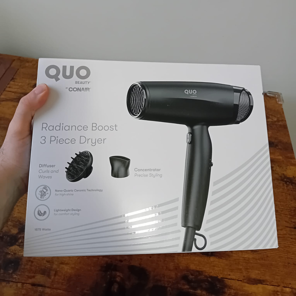 RETAIL PRICE $67-SEALED BRAND NEW Quo Beauty Ionic 3 Piece Dryer