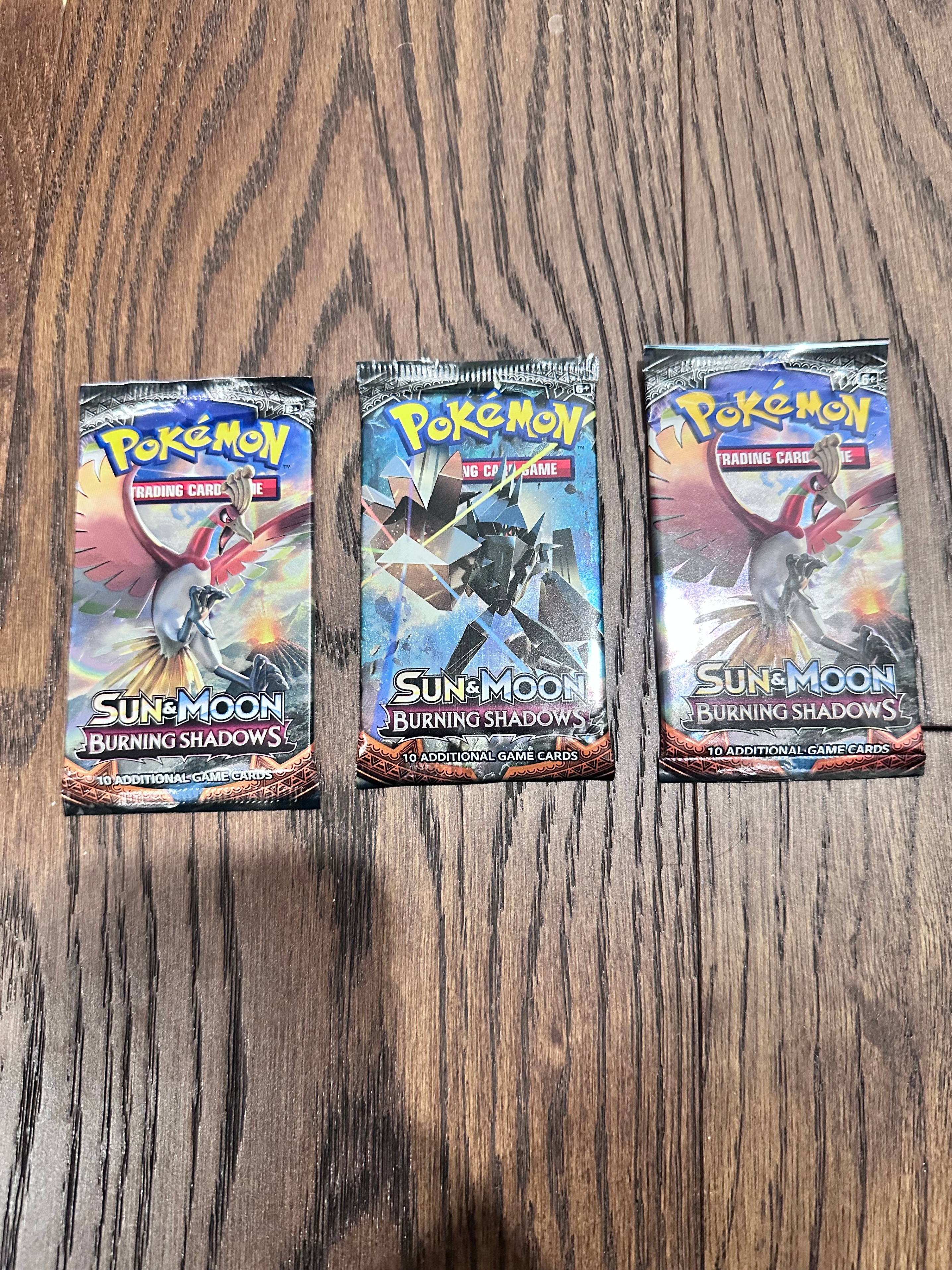 Pokemon Sealed Burning Shadows Packs - photo 3