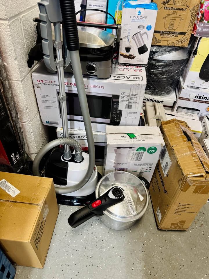Small Kitchen Appliances - used, broken or missing parts. - photo 3