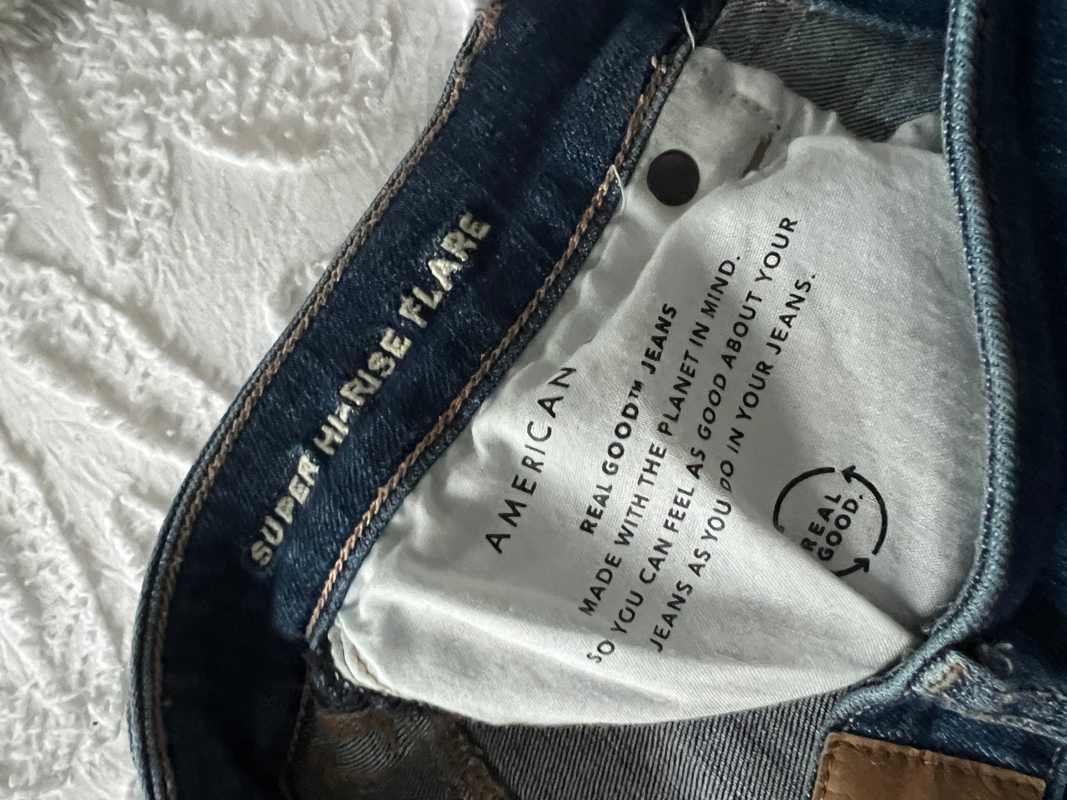 American Eagle Super Hi-Rise Flare Jeans - Size 6 - photo 5