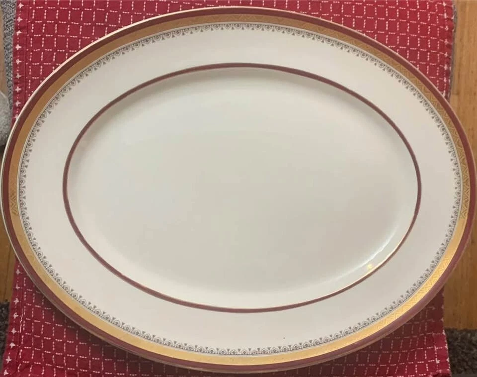 Rare Vintage Myotts Royal Crown 'The Crowning' Platter