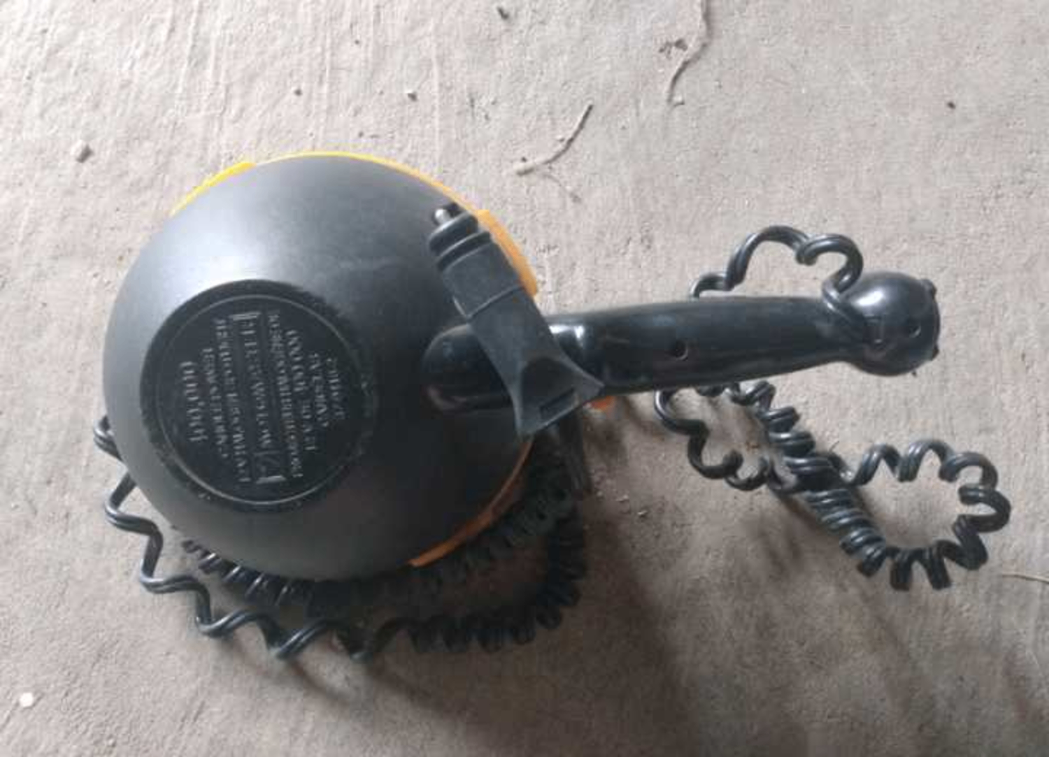 Candlepower - Handheld Spotlight with Cigarette Plug(-12V) - photo 2