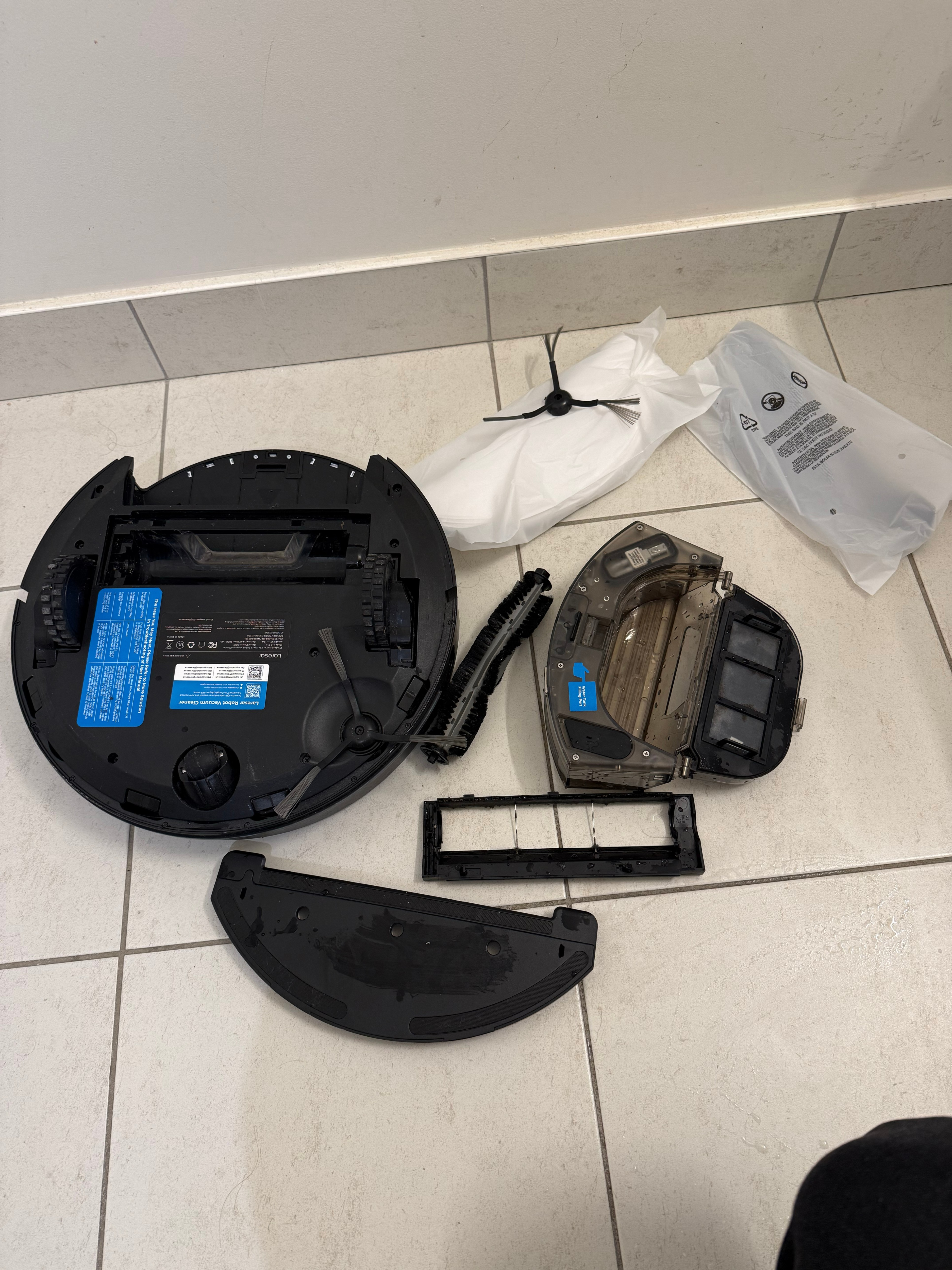 Laresar L6 Pro Robot Vacuum & Mop Combo – Excellent Condition - photo 5